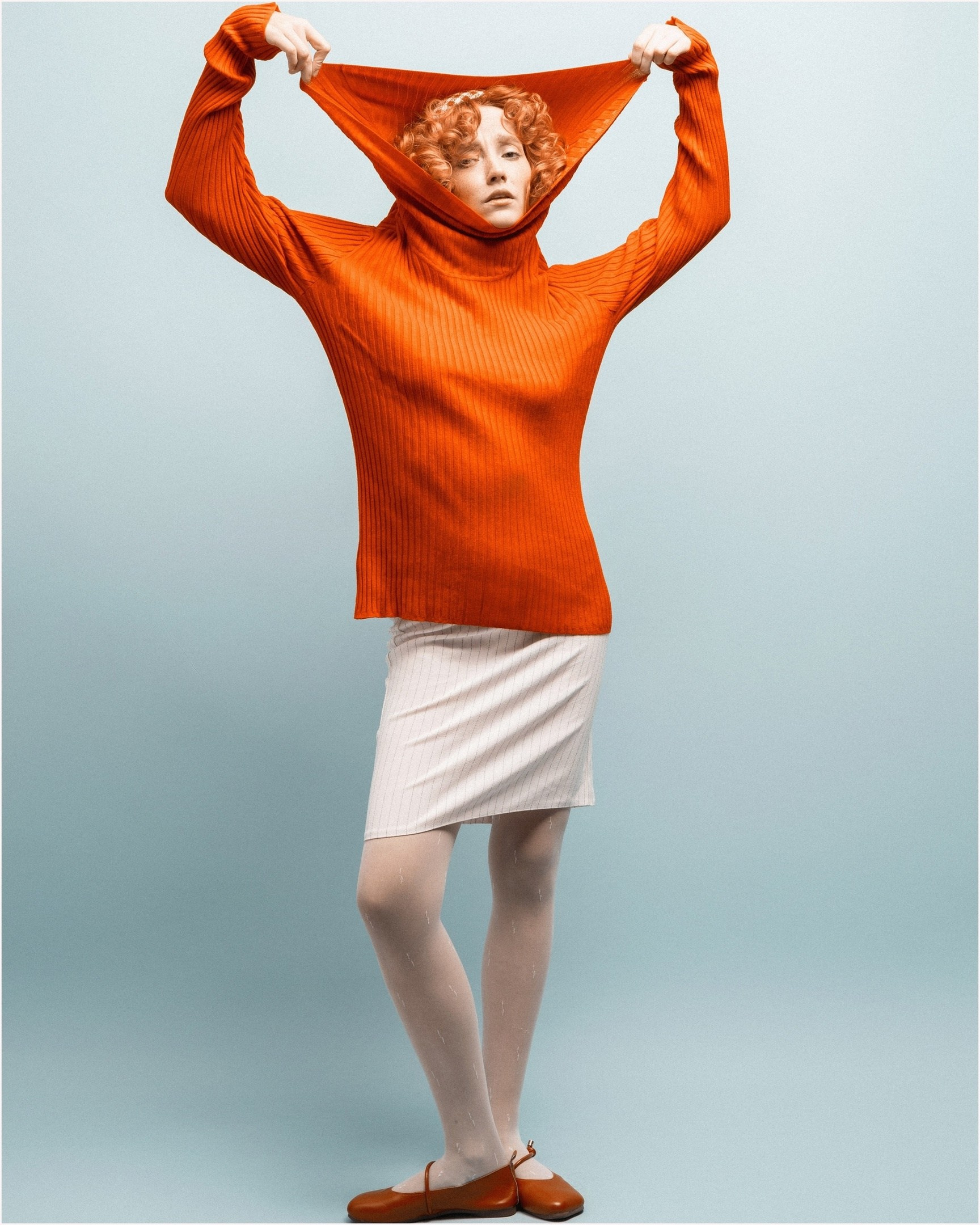 НОВЫЕ СЪЕМКИ В СТУДИИ — ОНА (ПЛАН)