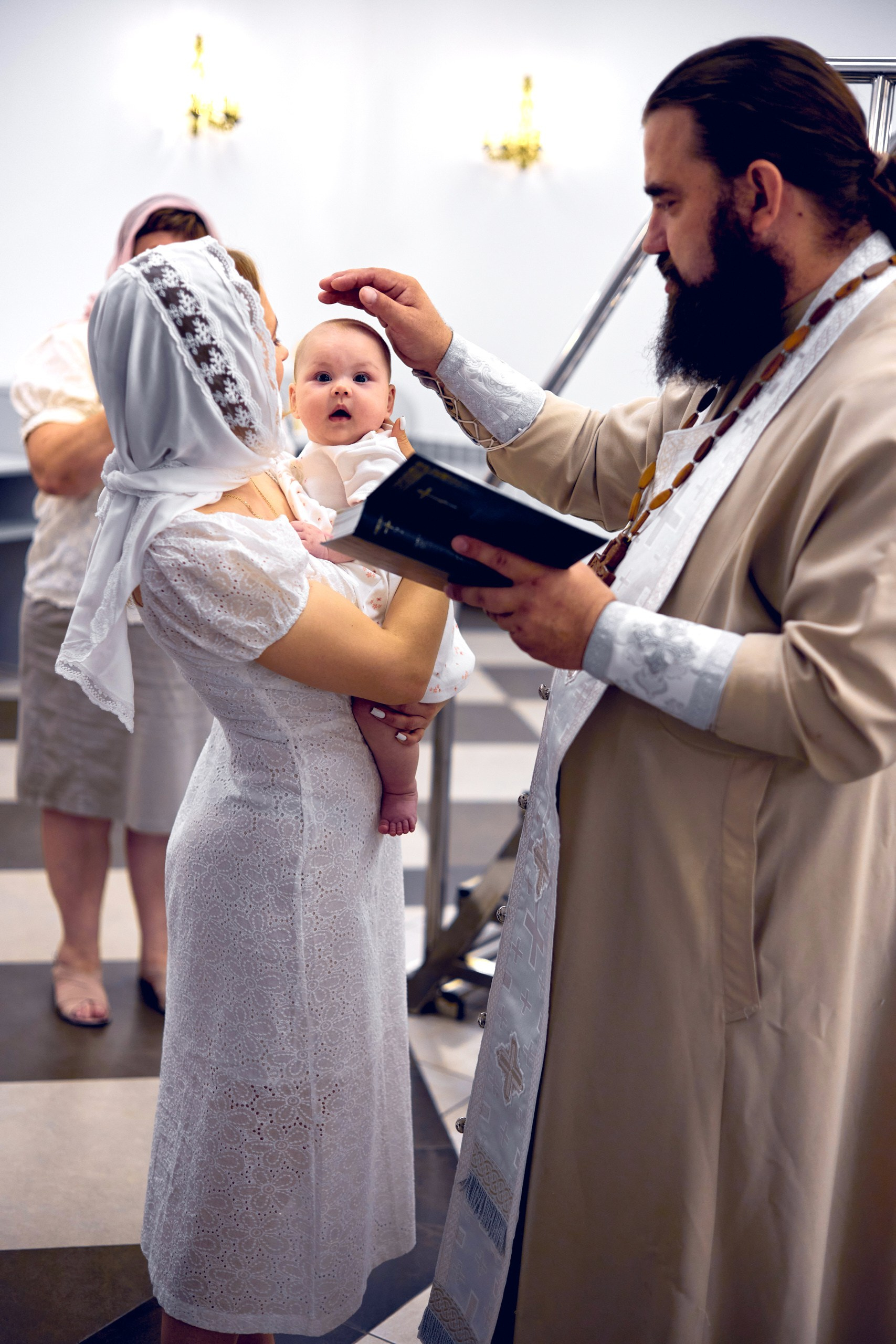 Фотограф на крещение и венчание в Волгограде