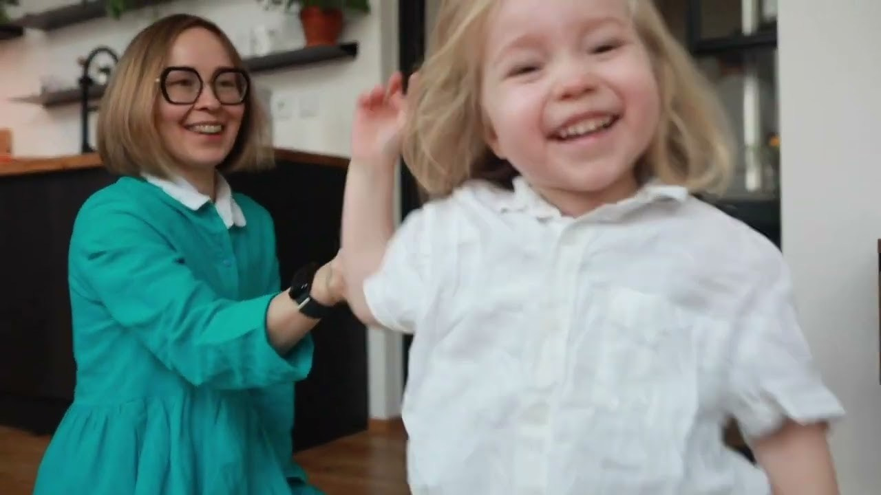 Video. Rodinná a svatební fotografka v Praze, Brně, Vídni a Bratislavě — Jane Reutova