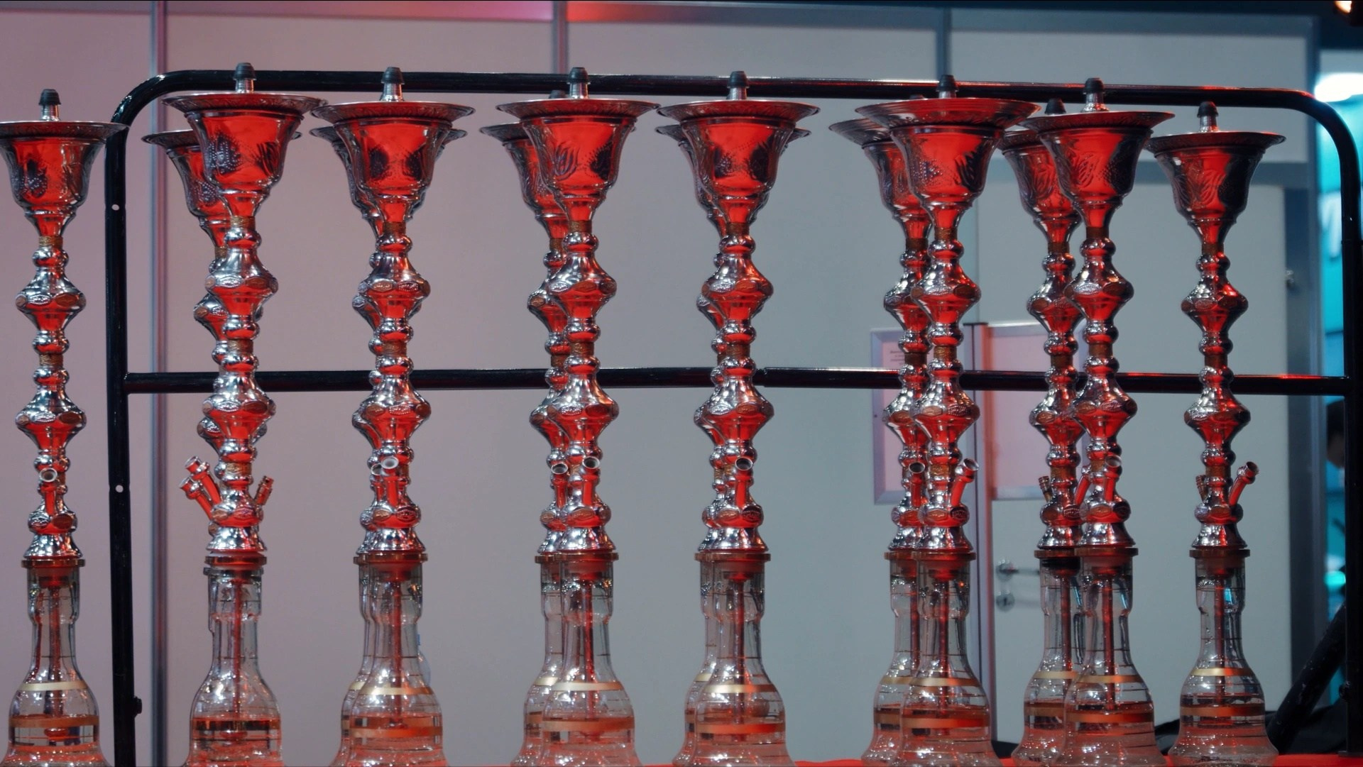 Съёмка мероприятий. Профессиональный видеограф в Москве — Ярослав Сергеев. Видеосъёмка под ключ: монтаж, цветокоррекция, саунд-дизайн, креативные видео