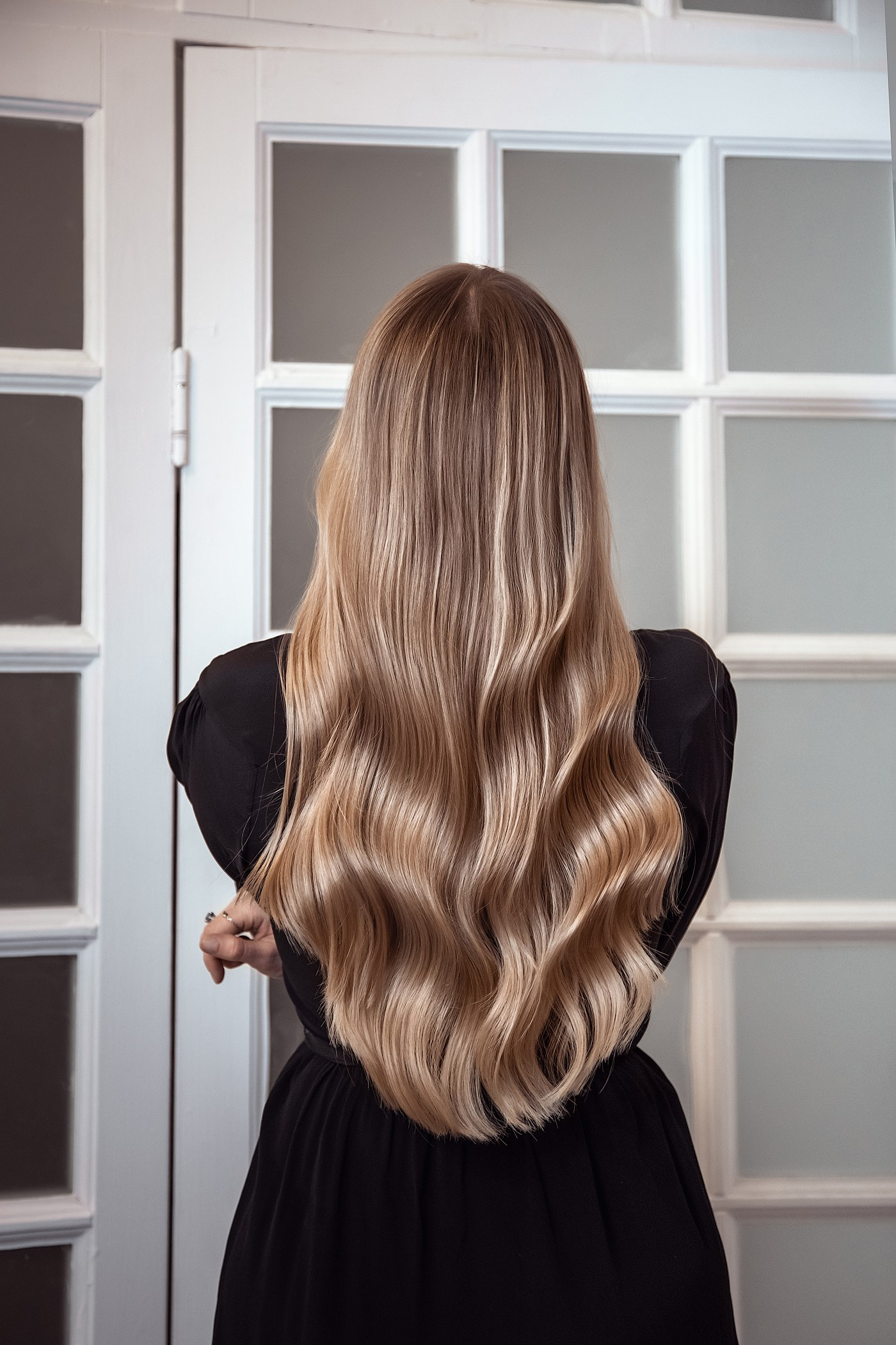 Кейс: 6 лет контент-производства для премиум-бренда B.Y.H.O — от личного блога до салона класса люкс. Профессиональный фотограф в Москве. Елена Шуваева