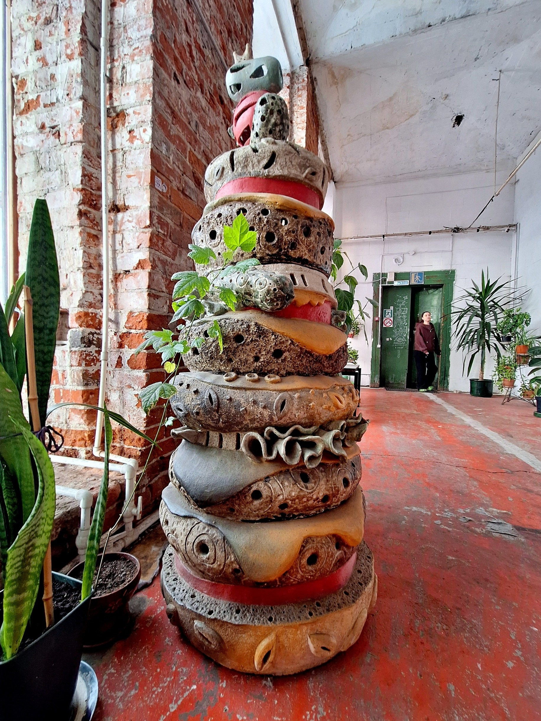 МАСЛЕНИЦА В АРТ-РЕЗИДЕНЦИИ ГУСЛИЦА: ИНТРО. Художник Анастасия Кисткина, Петербург