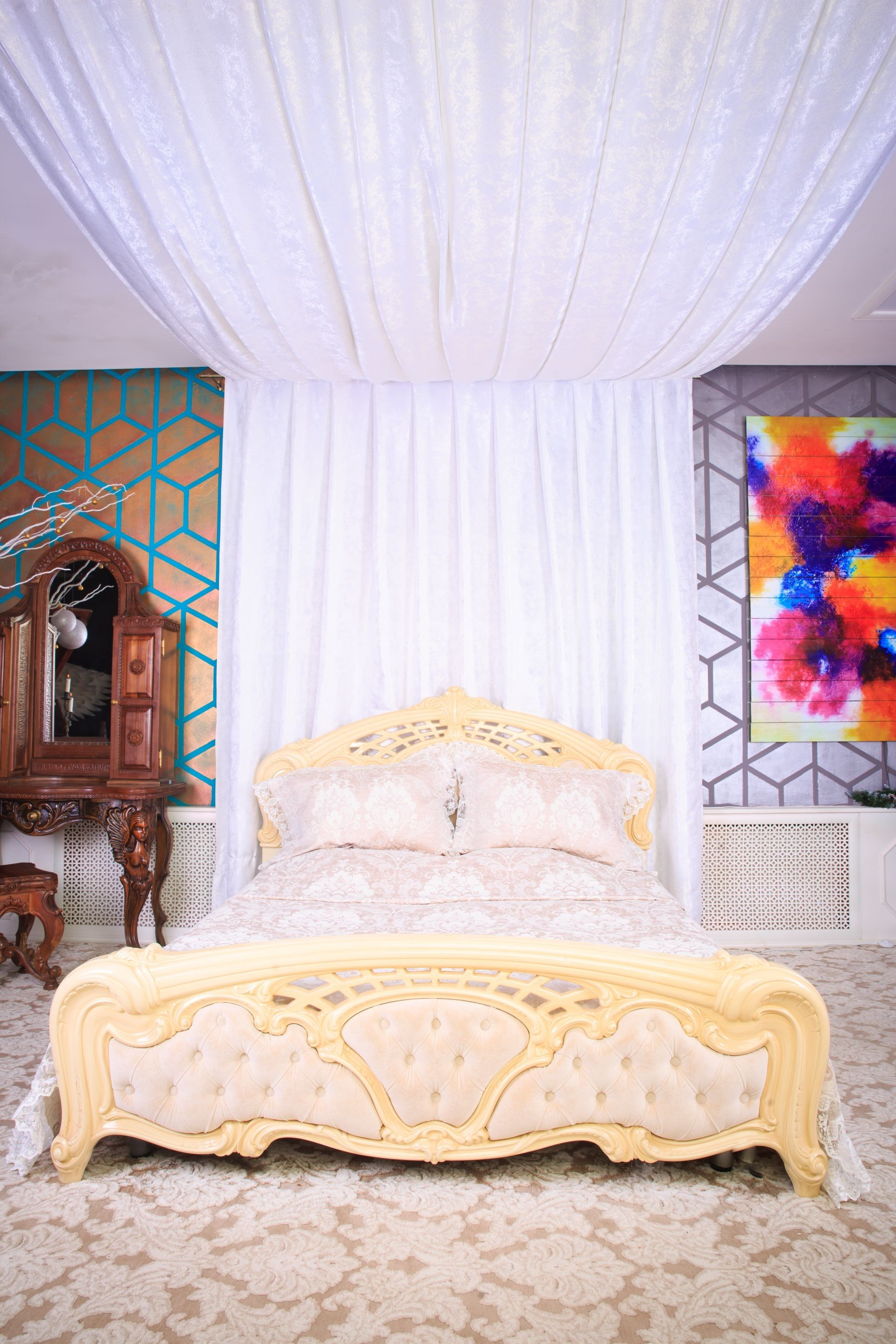 Интерьерные локации FOTOGEN: 7 уникальных фотозон для вашей фотосессии. Интерьерная фотостудия FOTOGEN г. Краснодар