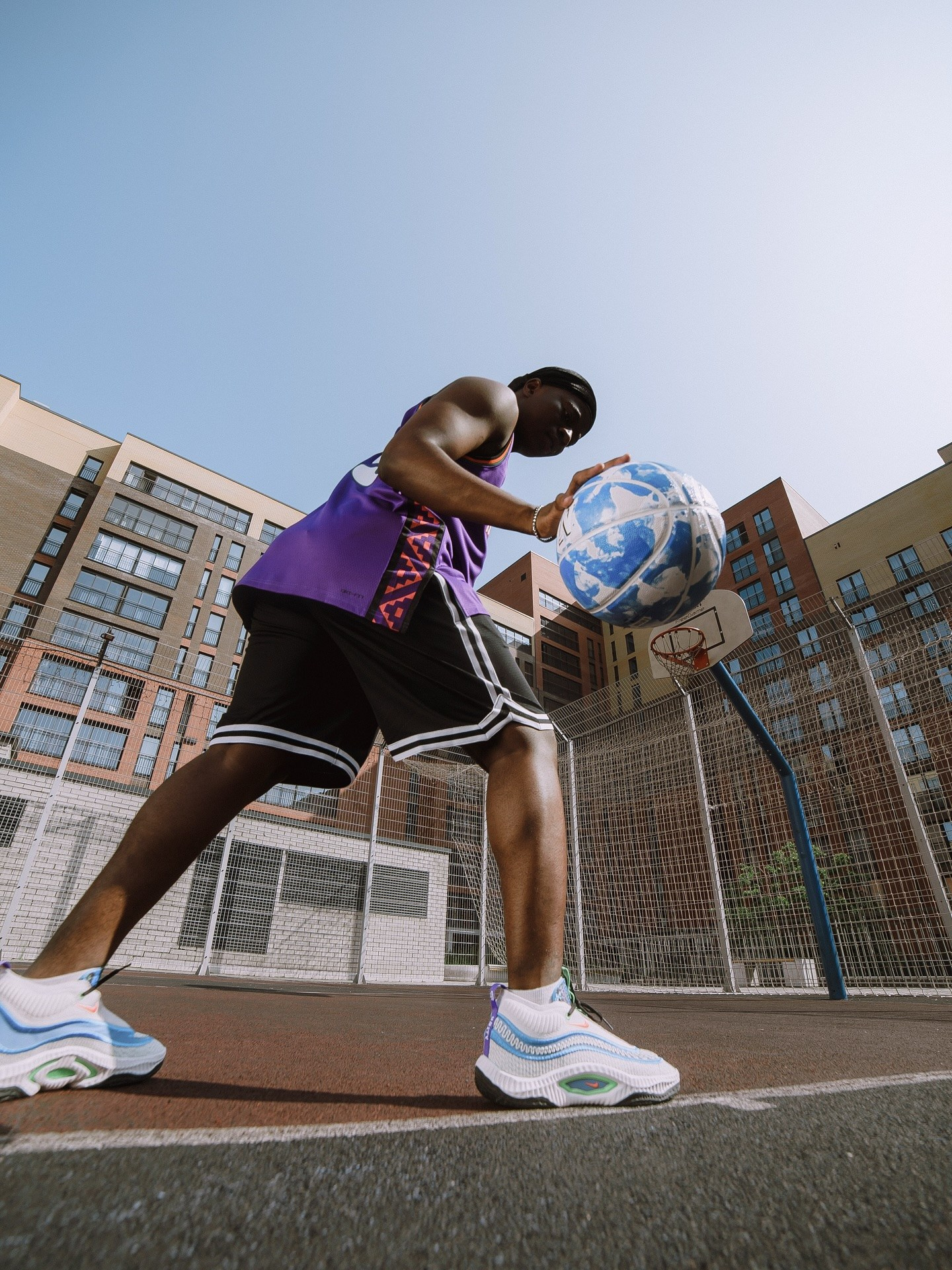 Новосибирск. Коммерческий фотограф для маркетплейсов Wildberries и Ozon в Новосибирске — фото и видео для брендов