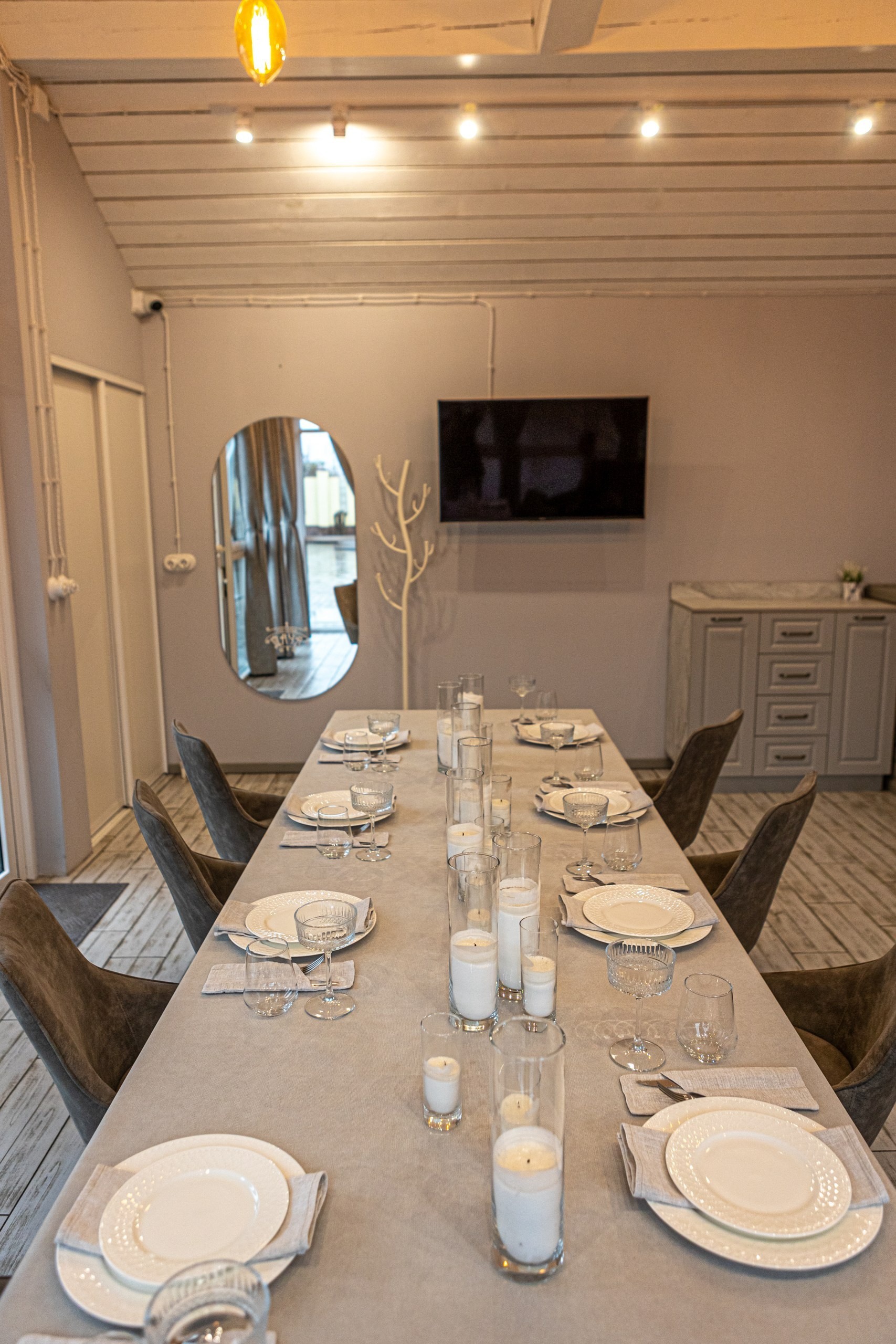 Банкетный зал ресторана «Дача». Фотограф в Оренбурге. Профессиональный фотограф