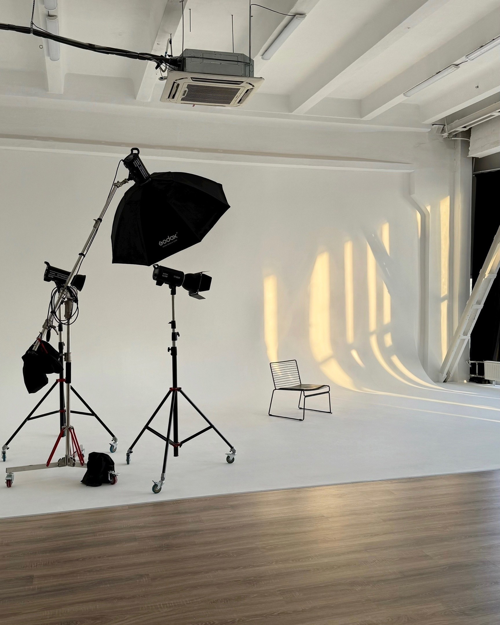 Фотостудии и пространства Перми для свадебной фотосессии. Свадебный фотограф Пермь