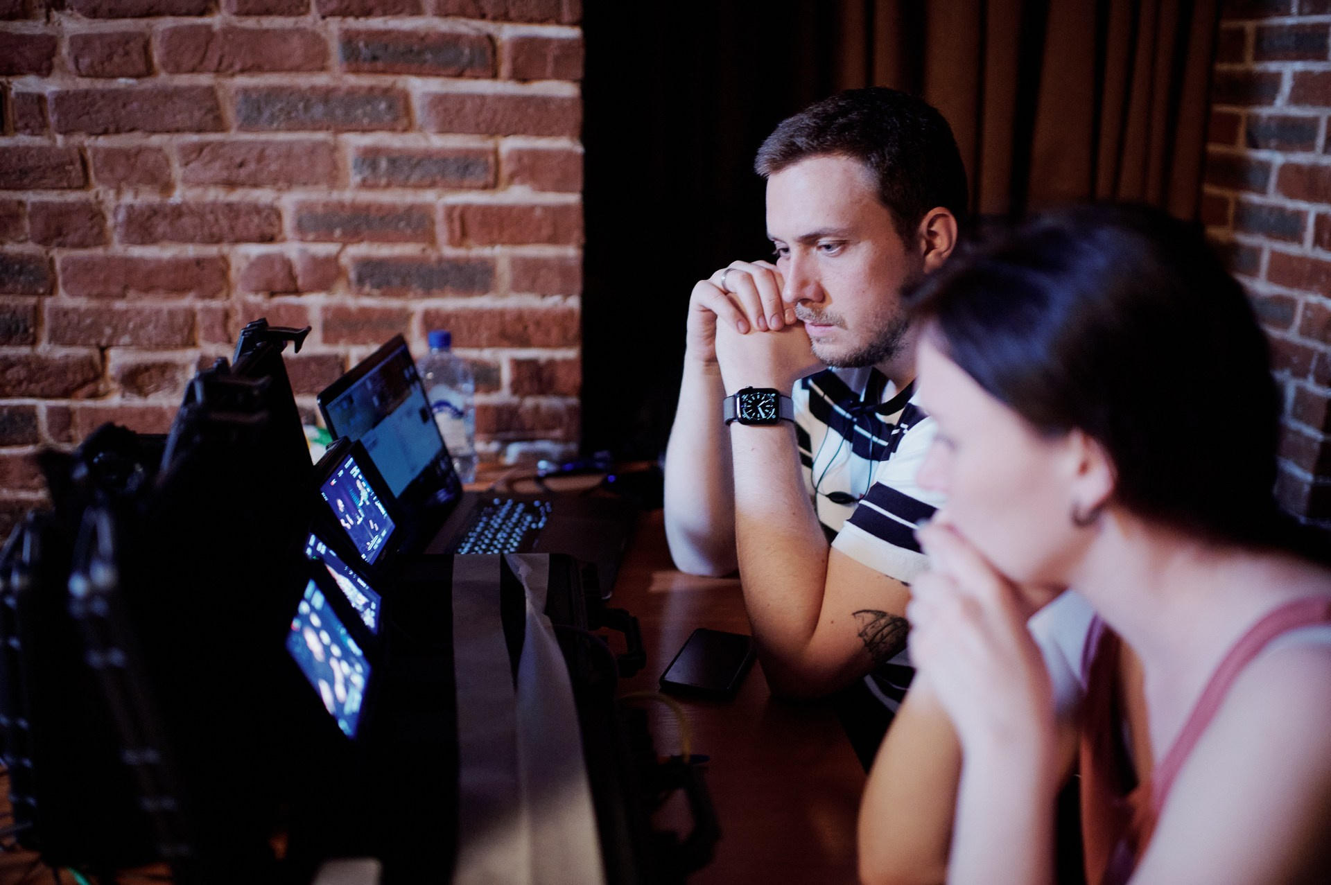 YouTube шоу «Чужие письма». Okunev Оператор-постановщик. Москва