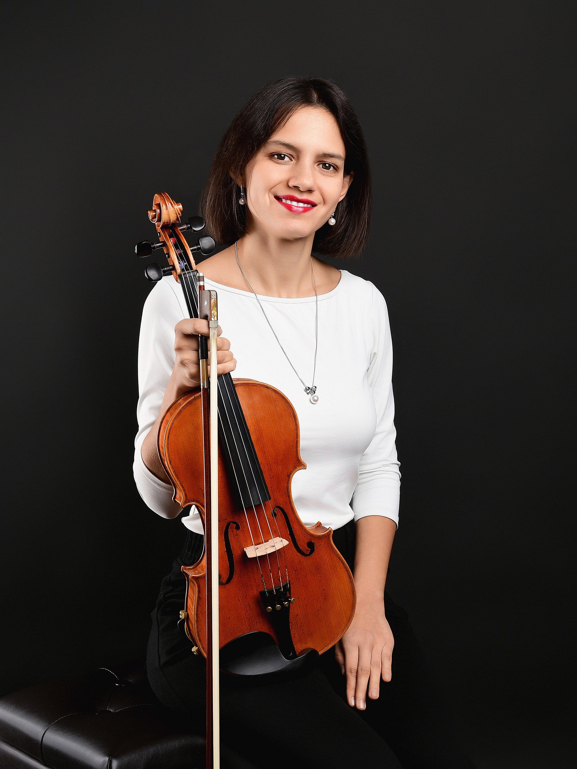 Фотосъёмка музыкальных инструментов. Предметная фотосъемка для маркетплейсов в Москве. Предметный фотограф Дмитрий Дрогунов