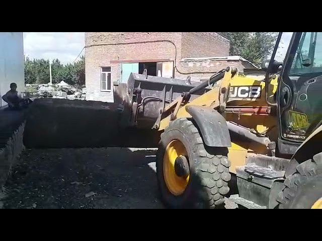 Видео: Наша спецтехника в действии. Аренда спецтехники в Ростове-на-Дону и других регионах