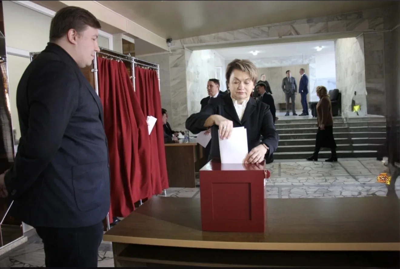 Благочинный Северо-Западного округа принял участие в заседании Саратовской городской думы. Саратовское Северо-Западное благочиние