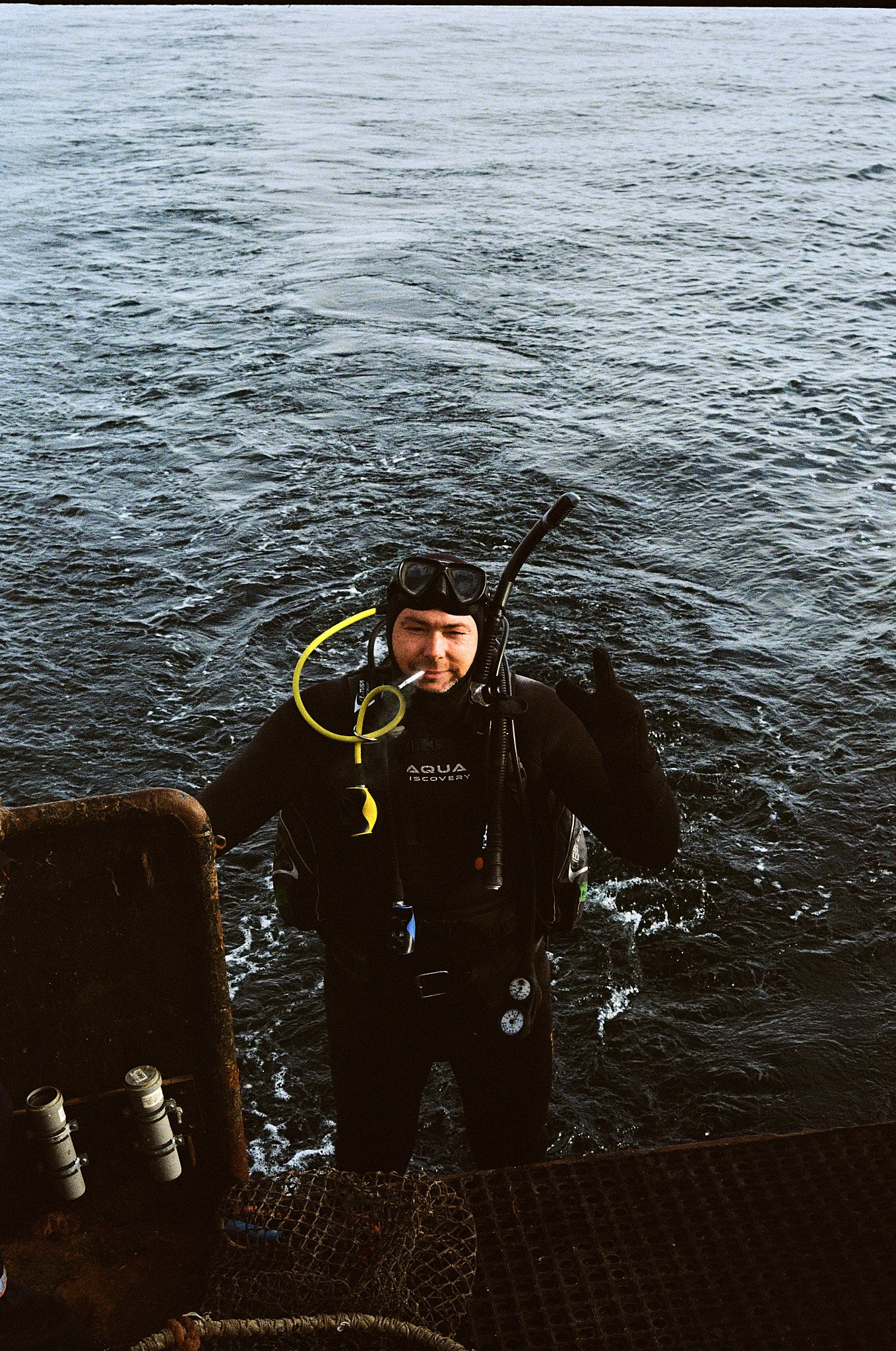 Teriberka (Murmansk). The Other Pavel Potseluev — film photography and mastery of meat business