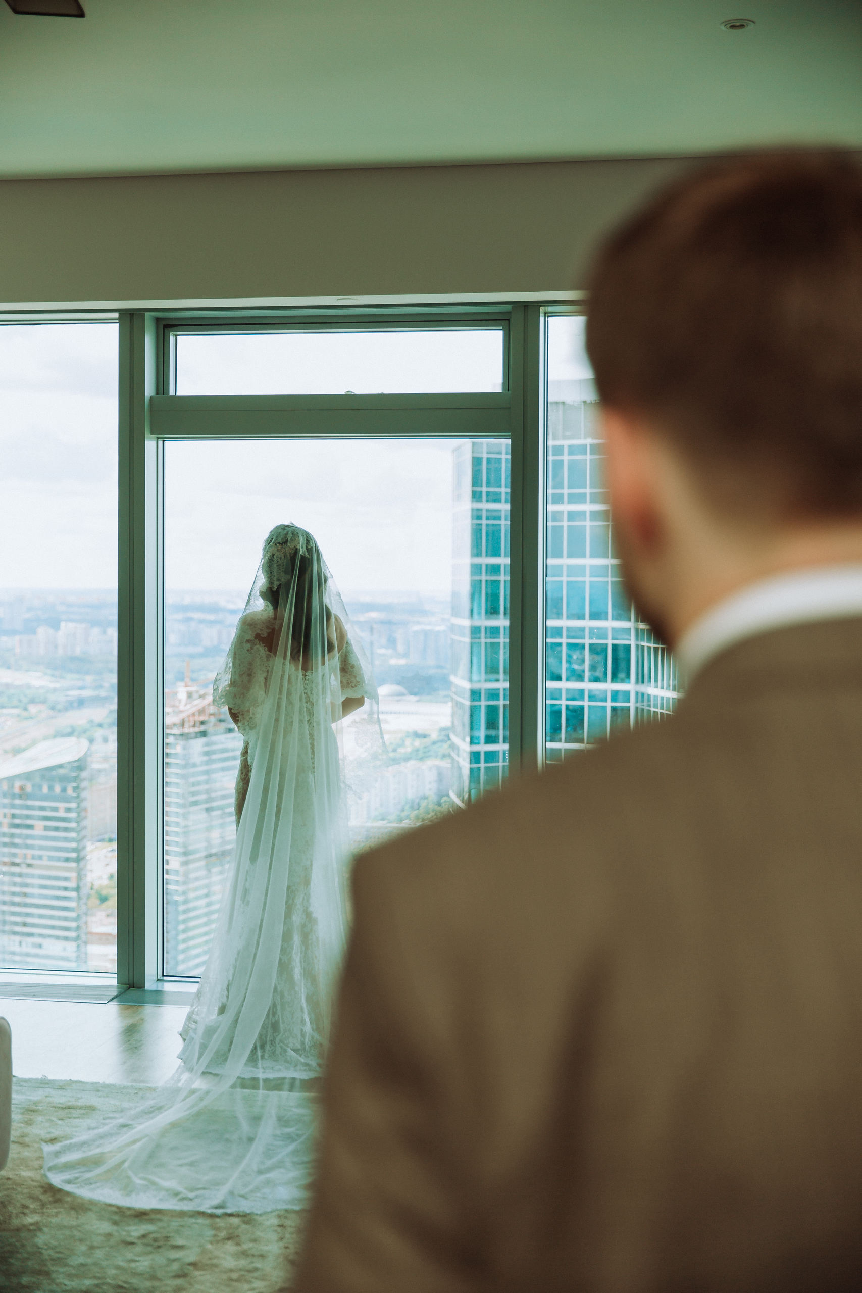 Первая встреча жениха и невесты. Фотограф, видеограф на свадьбу в Москве Никита Назаров