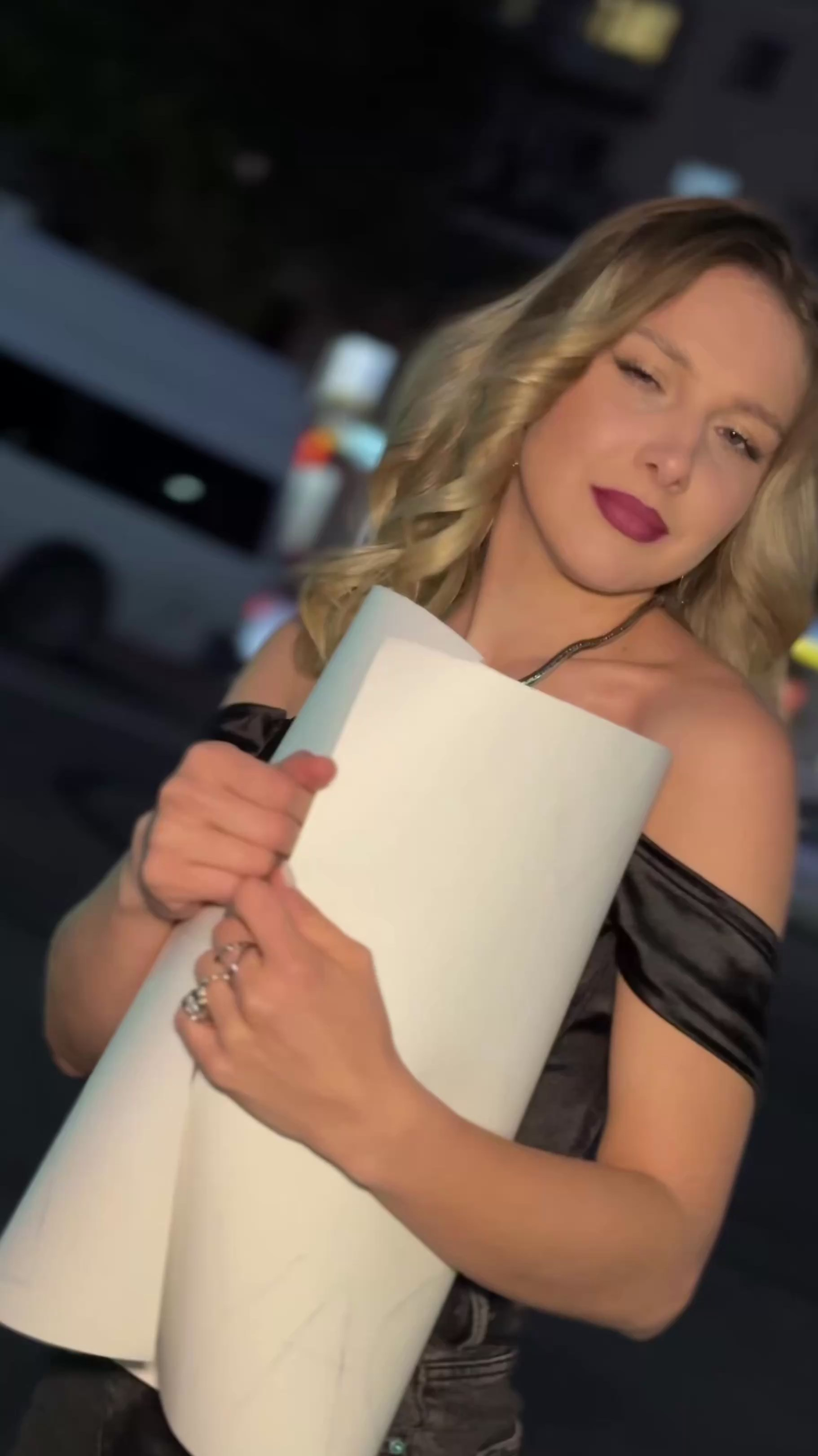 Индивидуальные. Рилсмейкер — снимаю на телефон контент в разных форматах. Новороссийск и Краснодарский Край