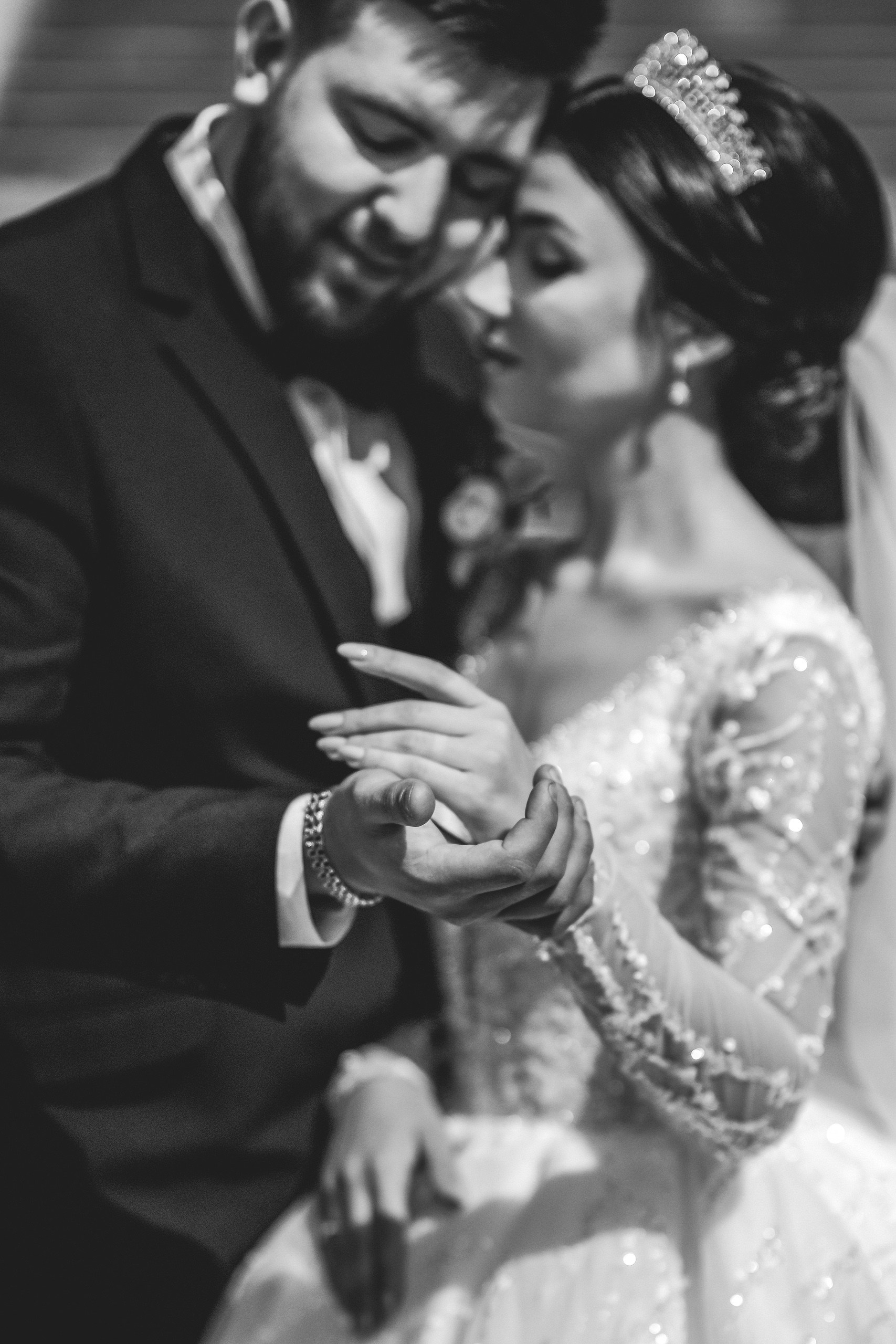 Венчание в армянской церкви Святого Саркиса: фотограф на таинство. 📸 Свадебный и семейный фотограф в Красноярске Тихомиров Евгений | 17 лет опыта | 800+ свадеб