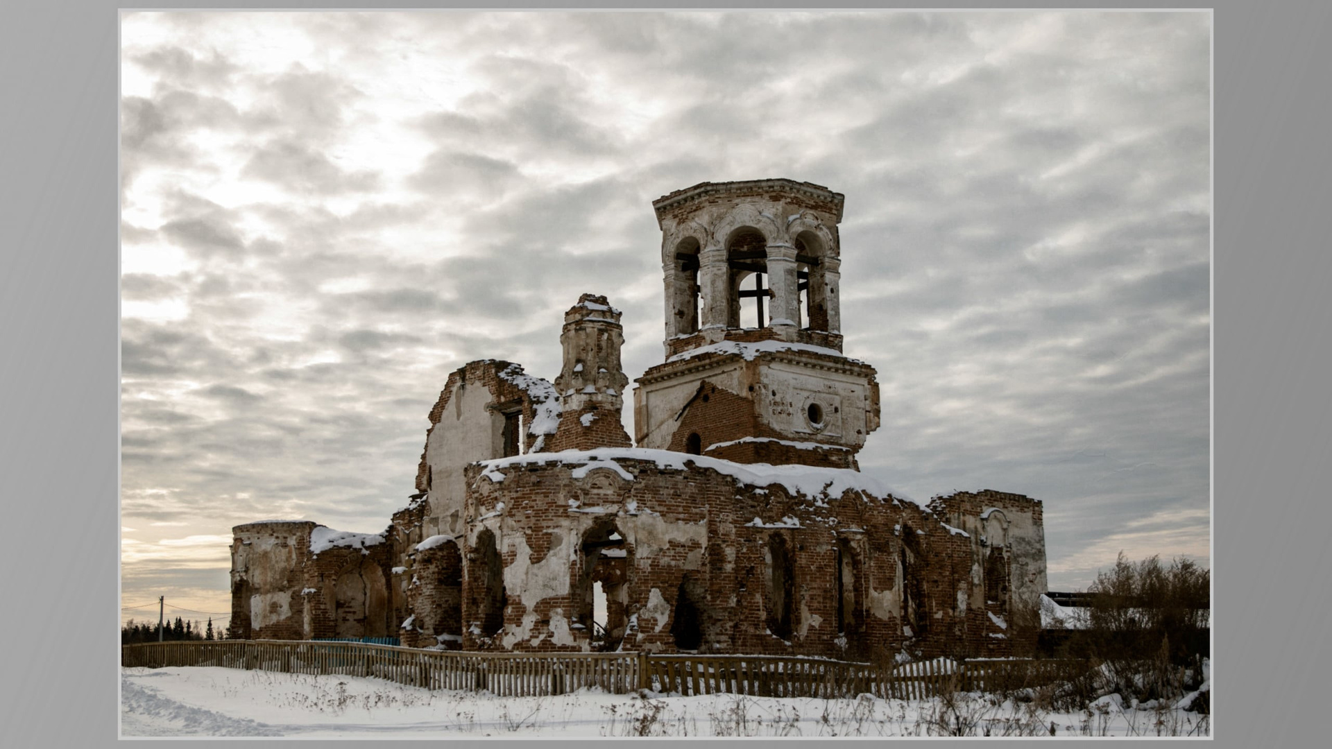 Последняя монахиня. Фотограф Кирилл Мешков Кемерово