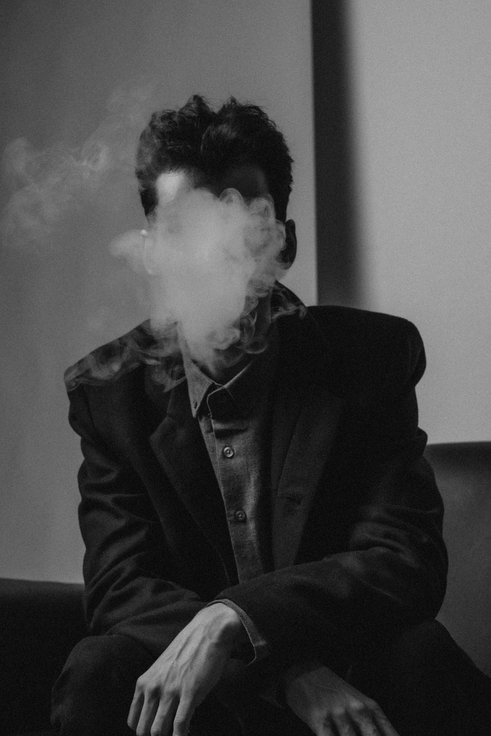 мужской фотограф Алматы Бизнес фотограф алматы Корпоративный фотограф алматы Бизнес портрет алматы подарить сертификат схъемка мужская подарок мужчине