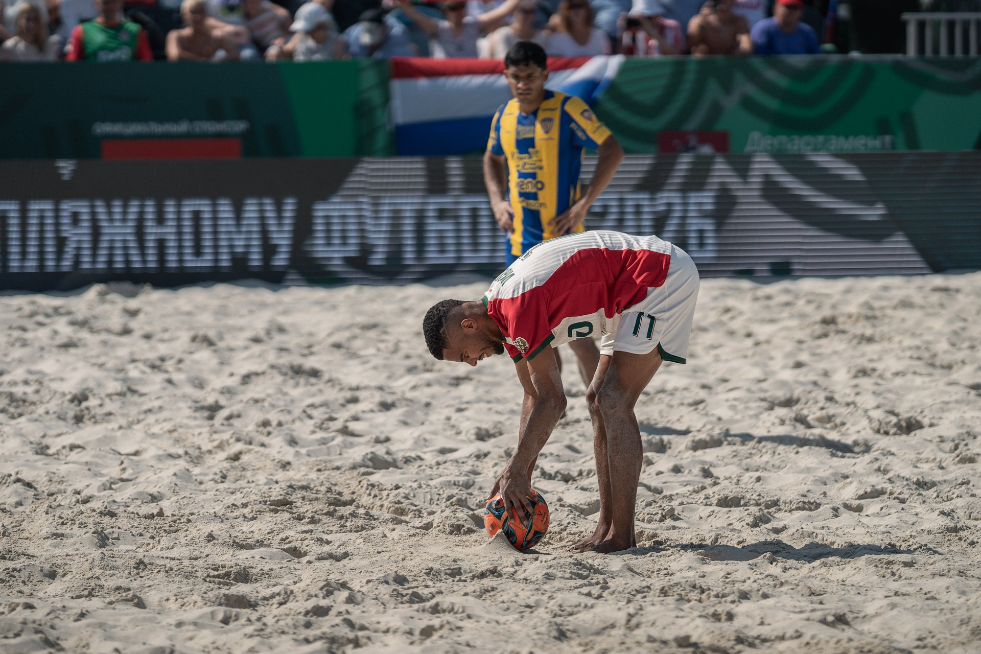 Beach Soccer: Lokomotiv vs Sportivo Luqueño — 6:4 Photo Report | Sergey Churnosov