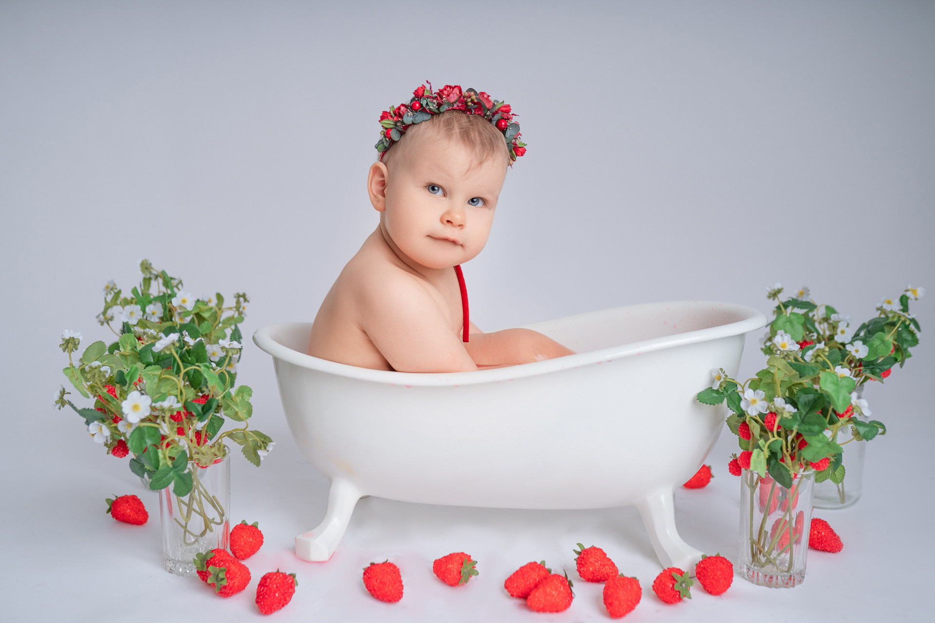 Съемка годовасия, крушение тортика, первый годик. Детский, семейный фотограф: newborn, беременность, годовасие, репортаж. Москва