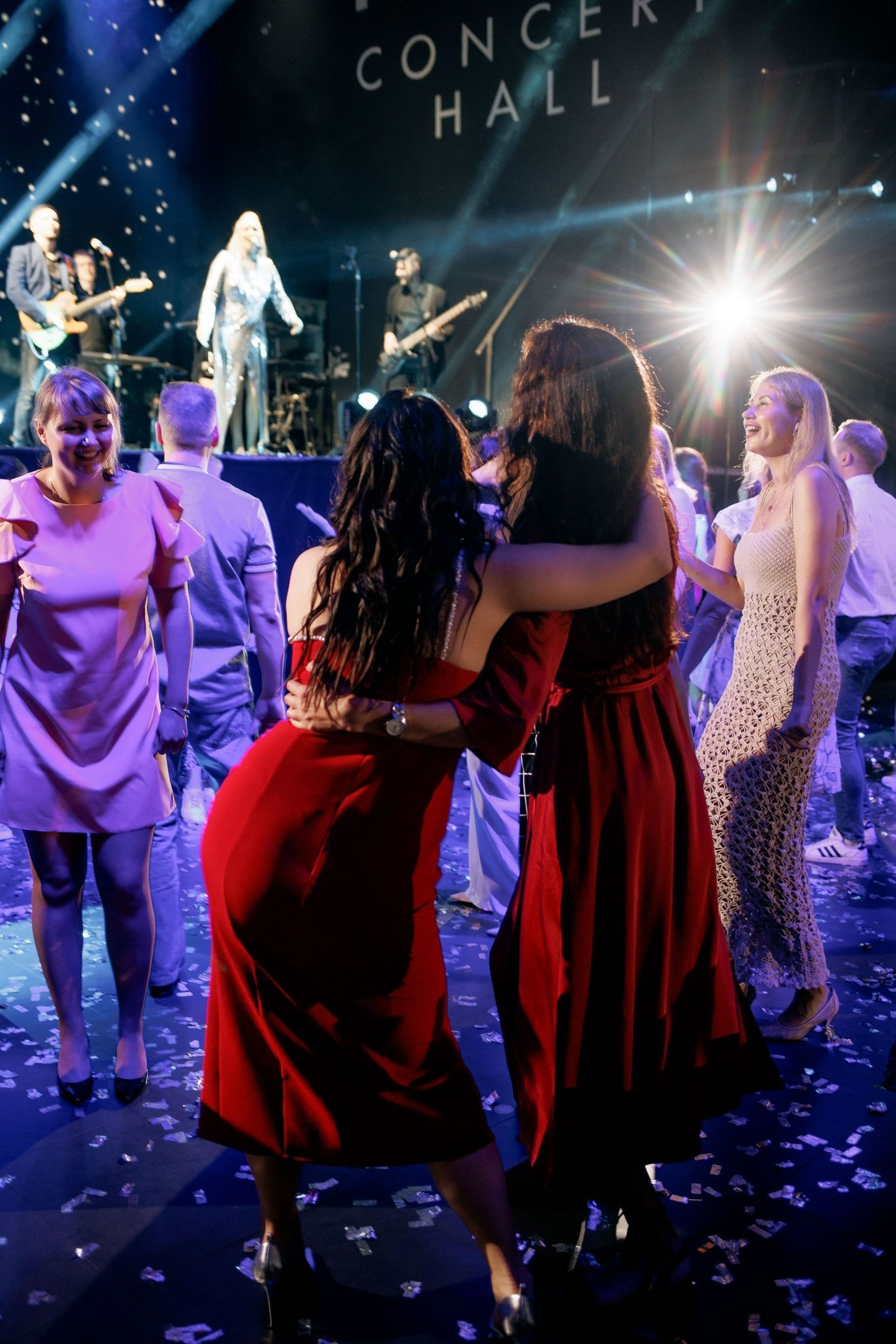 Опытный фотограф на корпоратив в Нижнем Новгороде. Свадебный и семейный фотограф в Нижнем Новгороде и Москве