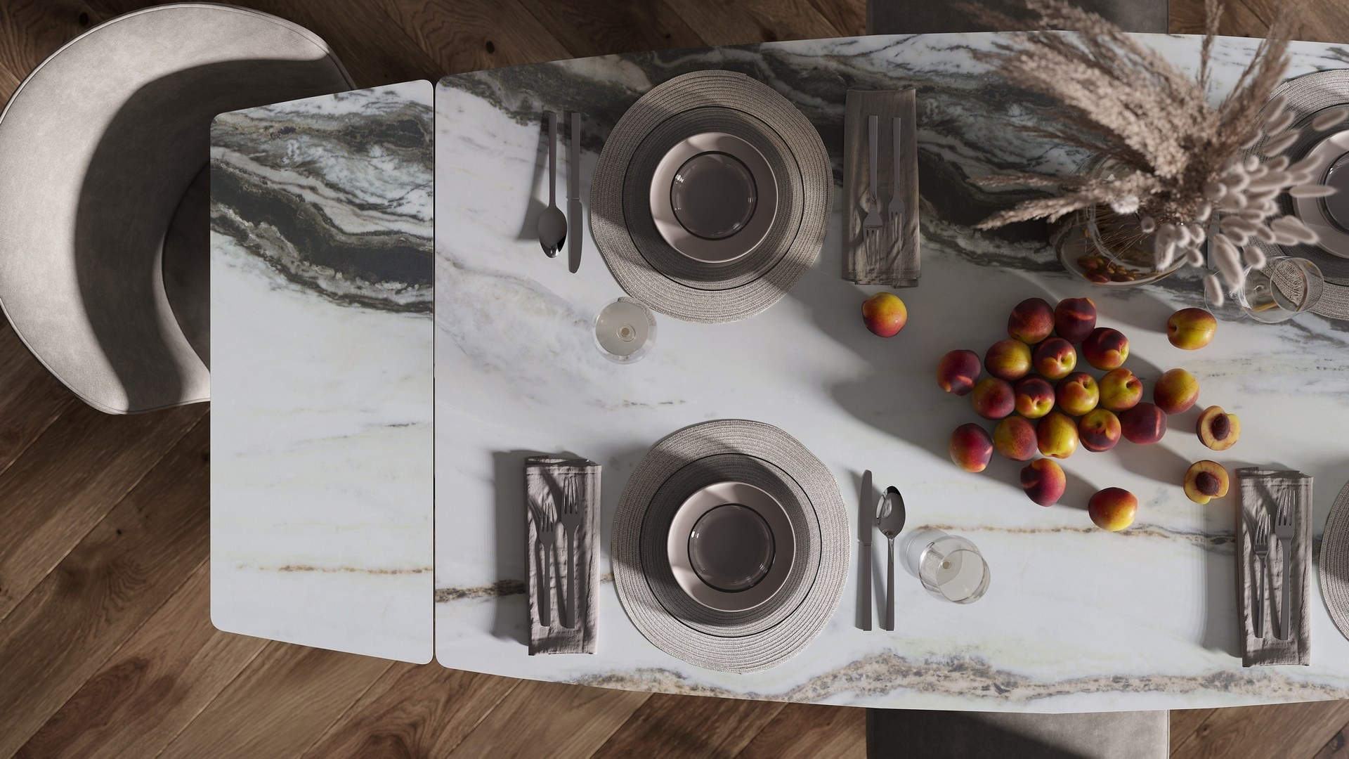 Обеденный стол из мрамора