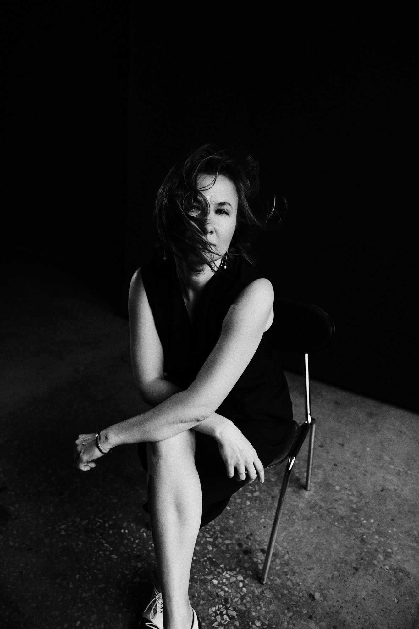 Фотопроект Женя, женский портрет в Тюмени. Портретный фотограф Тюмень Дарья Мустафина