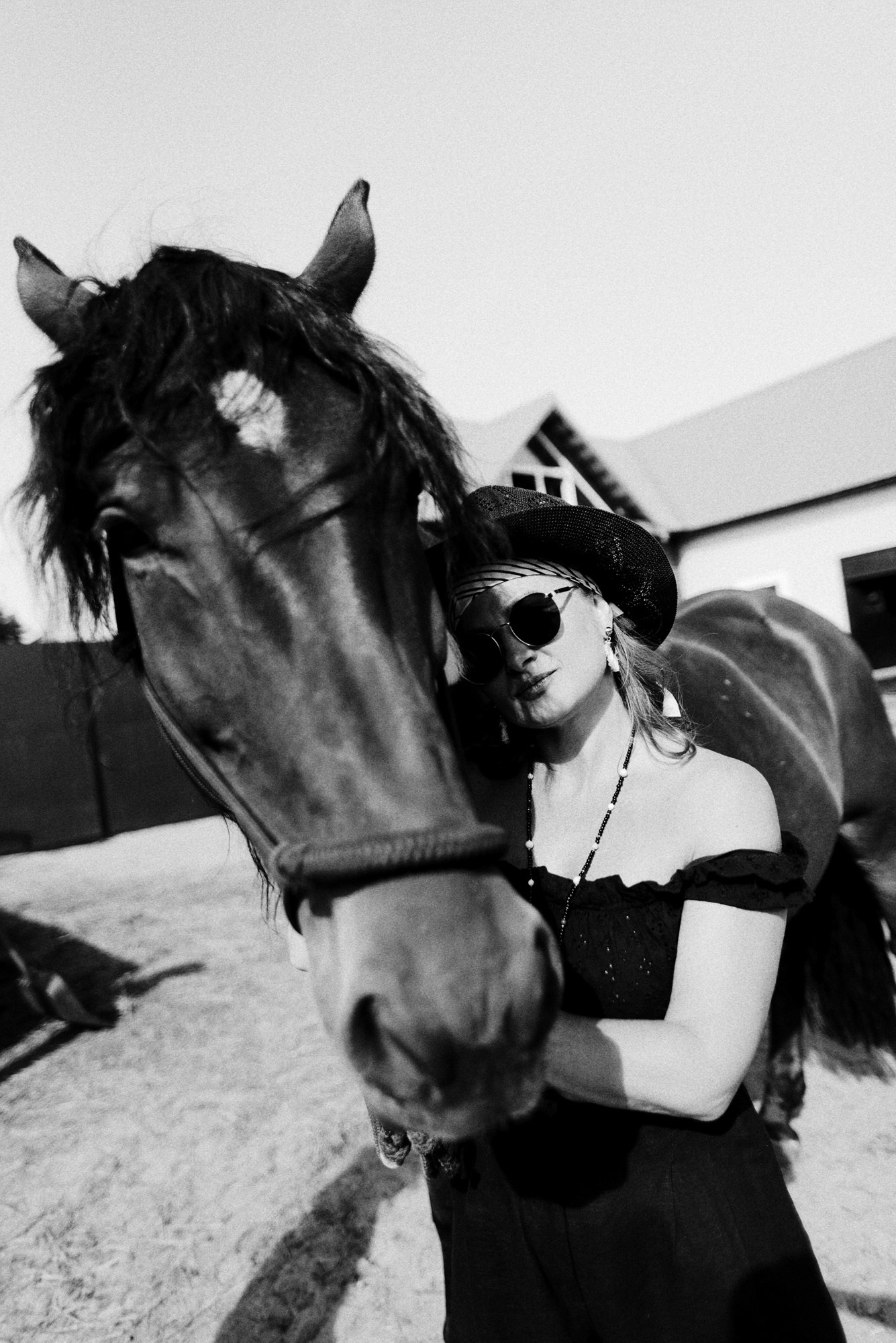 Фотопроект Женя, женский портрет в Тюмени. Портретный фотограф Тюмень Дарья Мустафина