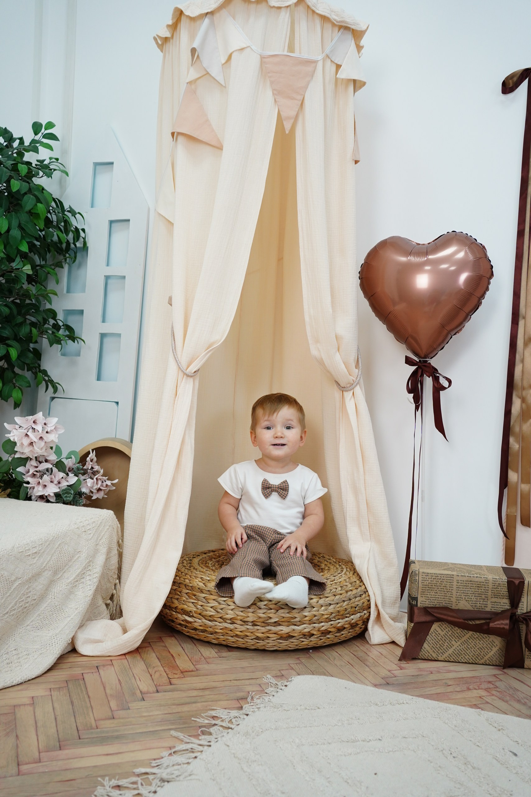 Фотосессия на Годик для Мальчиков. Детская Фотостудия ГОДОВАСИКИ в Санкт-Петербурге фотосесия на годик