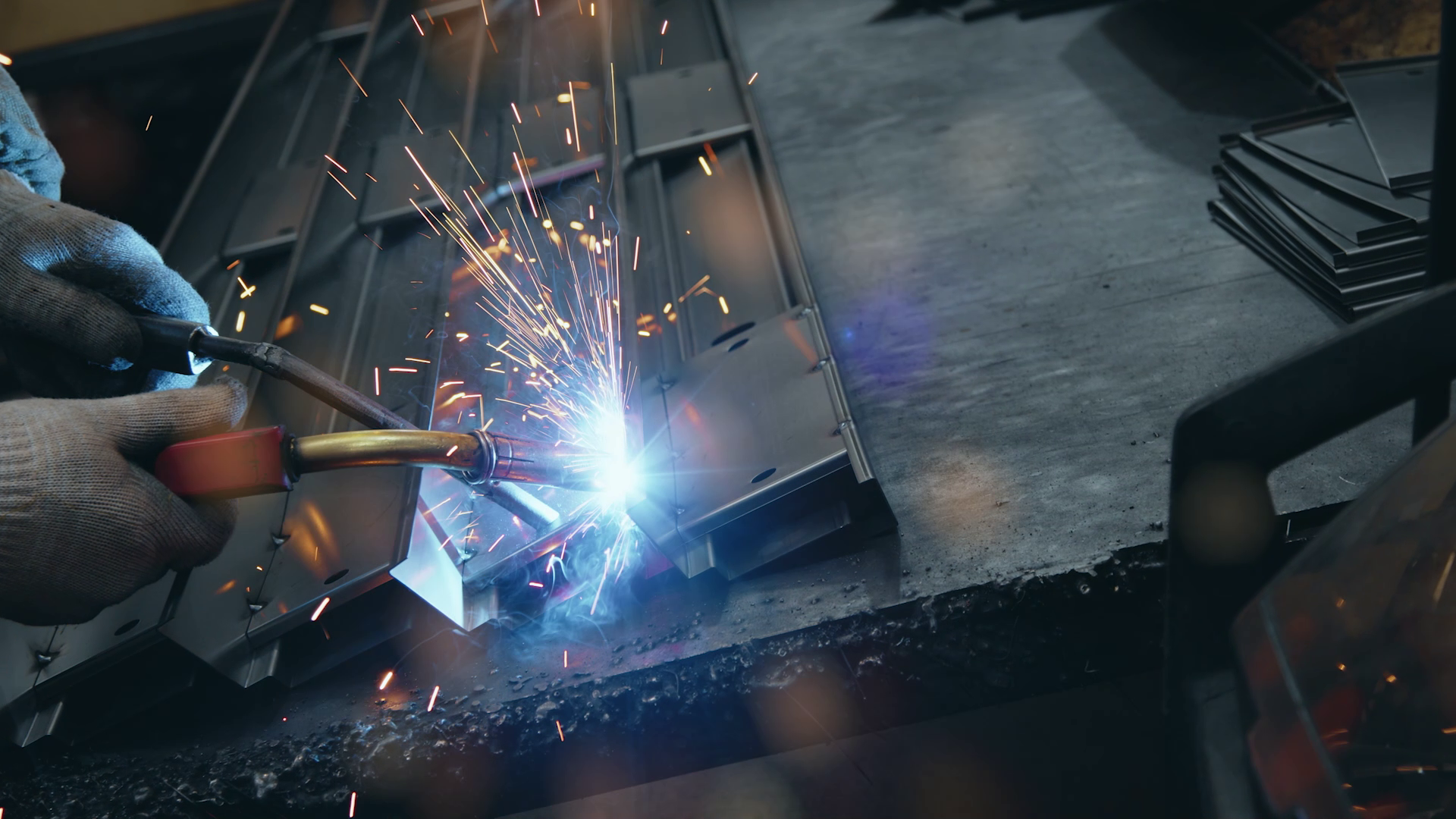 Production of video advertising. NASTROE Film production in Russia and Sri Lanka