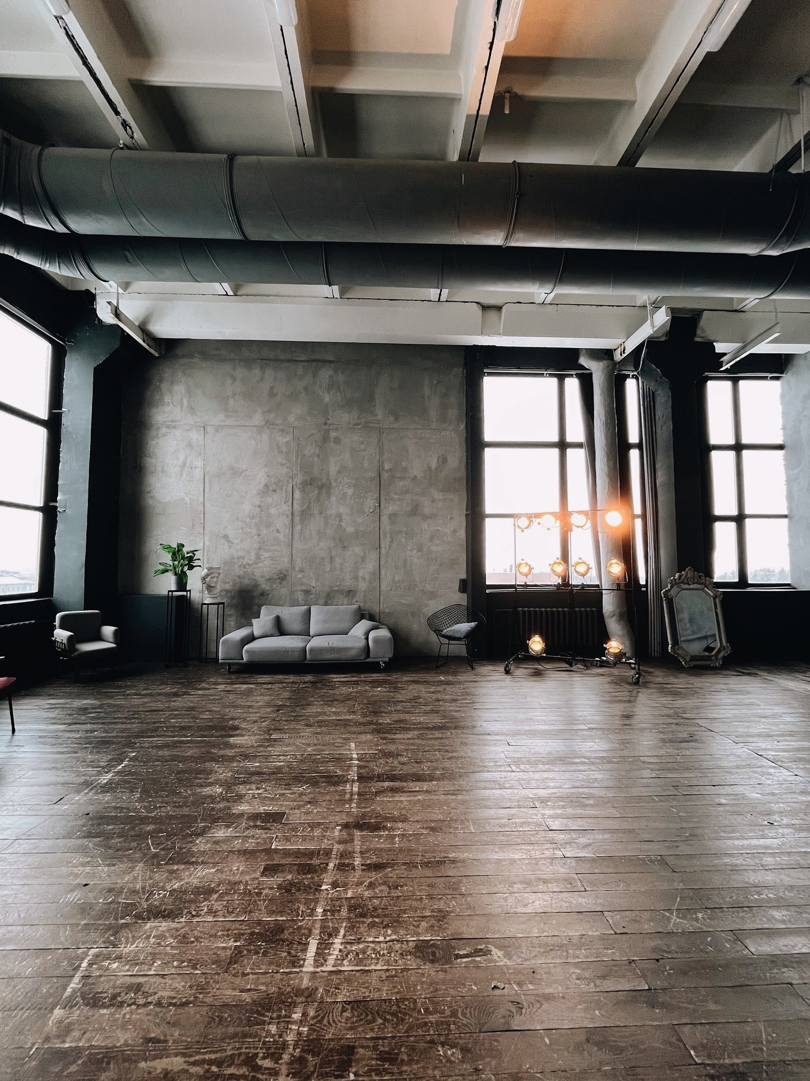 Студии для свадебной фотосессии. Свадебный и портретный фотограф в Новосибирске Любовь Исакова