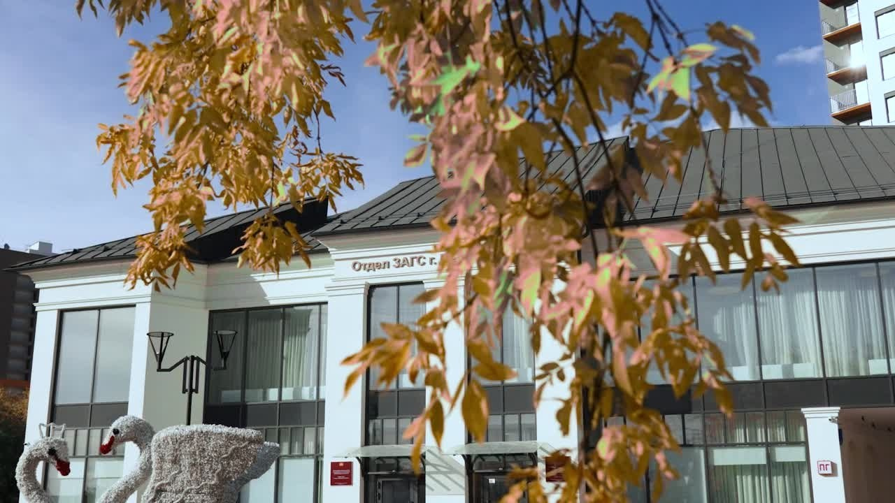 Фотосессия в Верхнепышминском ЗАГСе. Фотограф и видеограф в Екатеринбурге