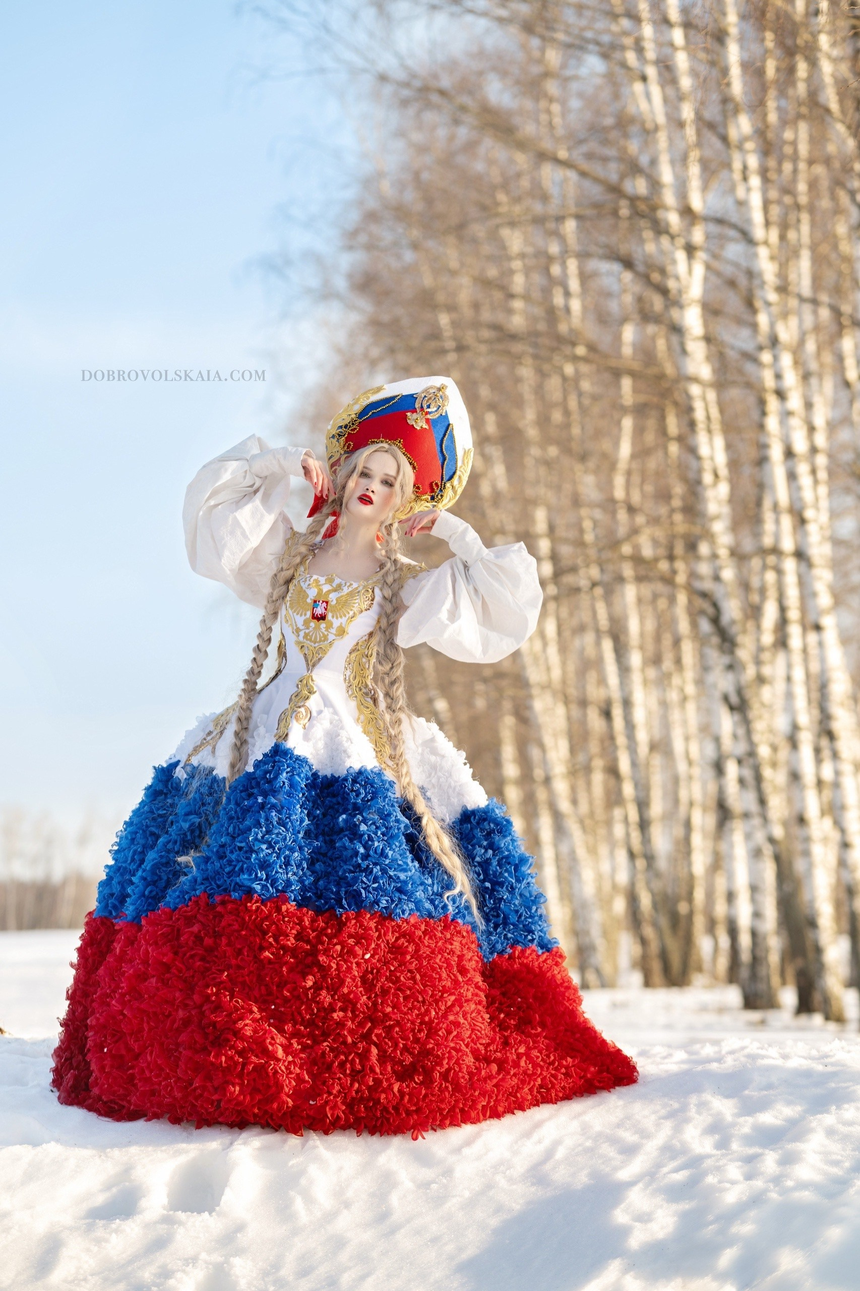 Россия. Русские народные костюмы в Москве