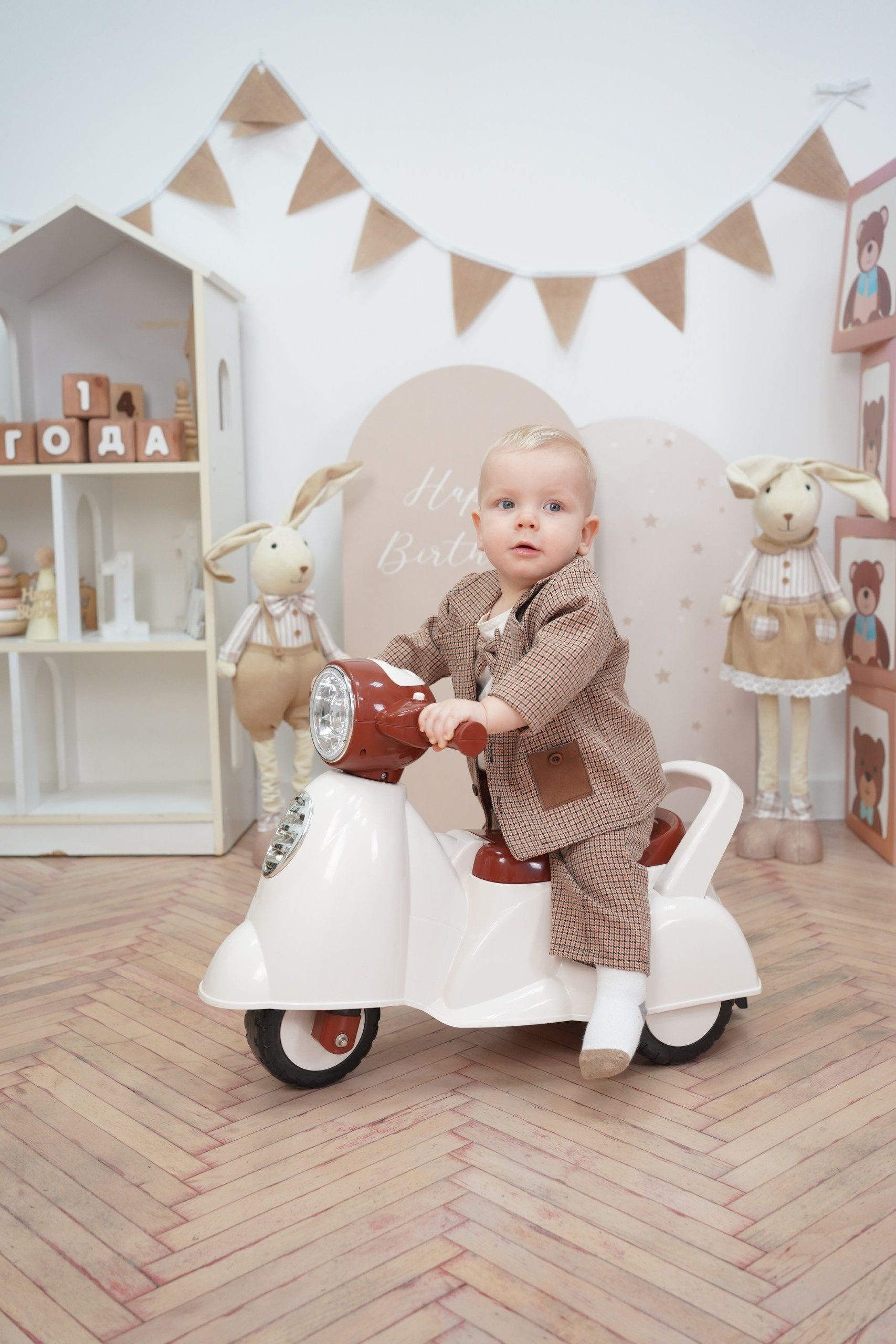 Фотосессия на Годик для Мальчиков. Детская Фотостудия ГОДОВАСИКИ в Санкт-Петербурге фотосесия на годик