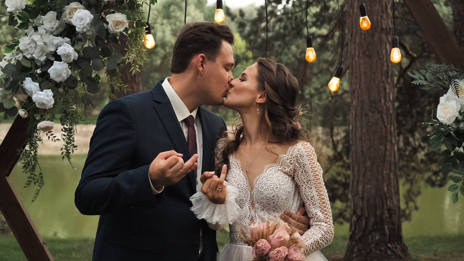 Портфолио. Свадебный видеограф в Тольятти и Самаре — Игорь Чермных. Chermnykh video production — видеосъёмка вашего торжества!