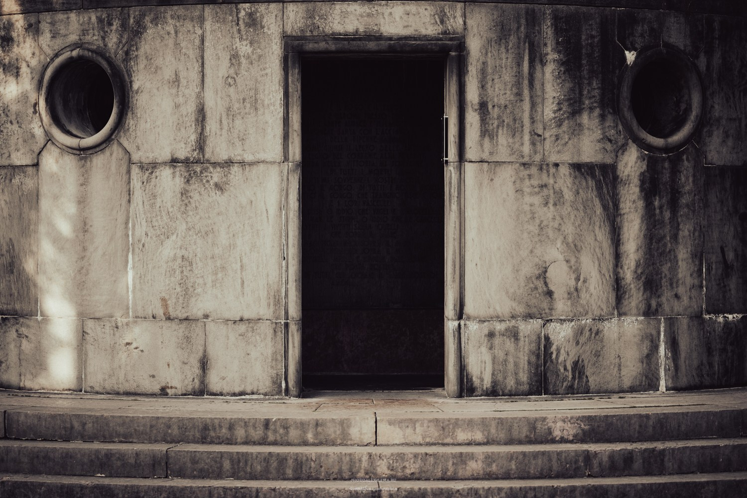 Vittoriale degli Italiani-Бывшая резиденция Габриеле Д’Аннунцио. Авторские стильные фотокартины