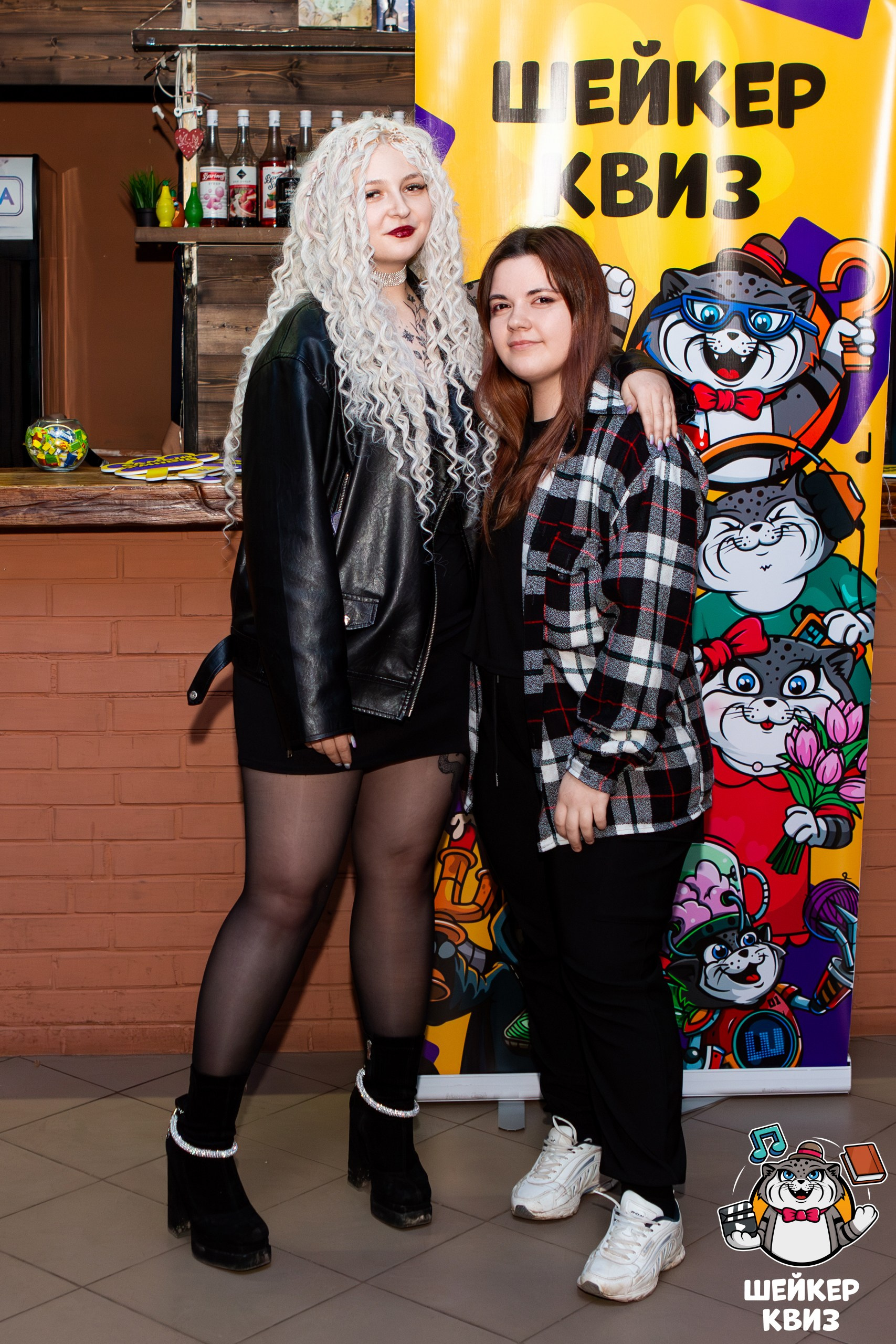 Групповое фото участников интеллектуальной викторины в Мценске