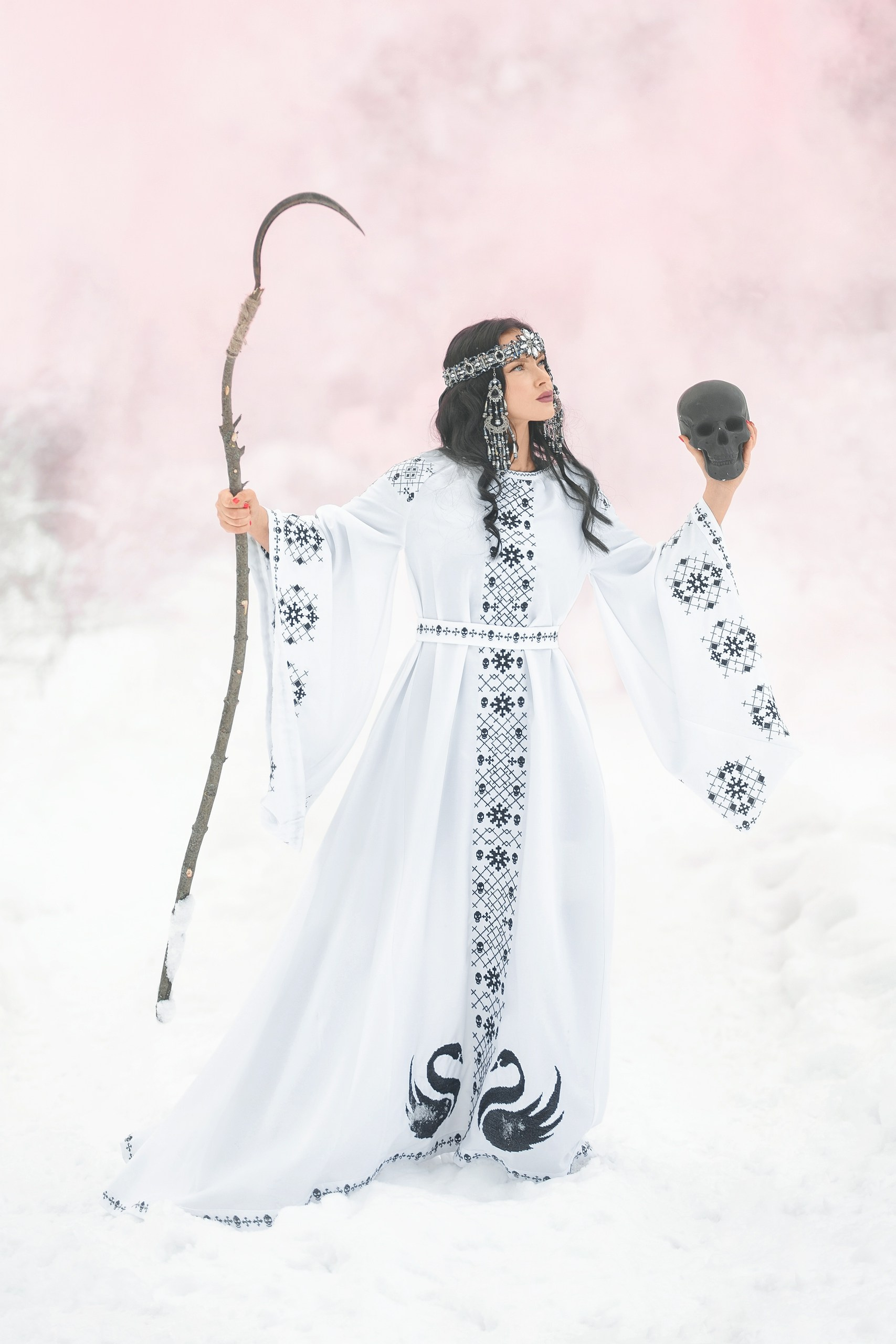 Прокат костюмов в русском стиле в Нижнем Новгороде. Русская и славянская одежда. Современна русская одежда