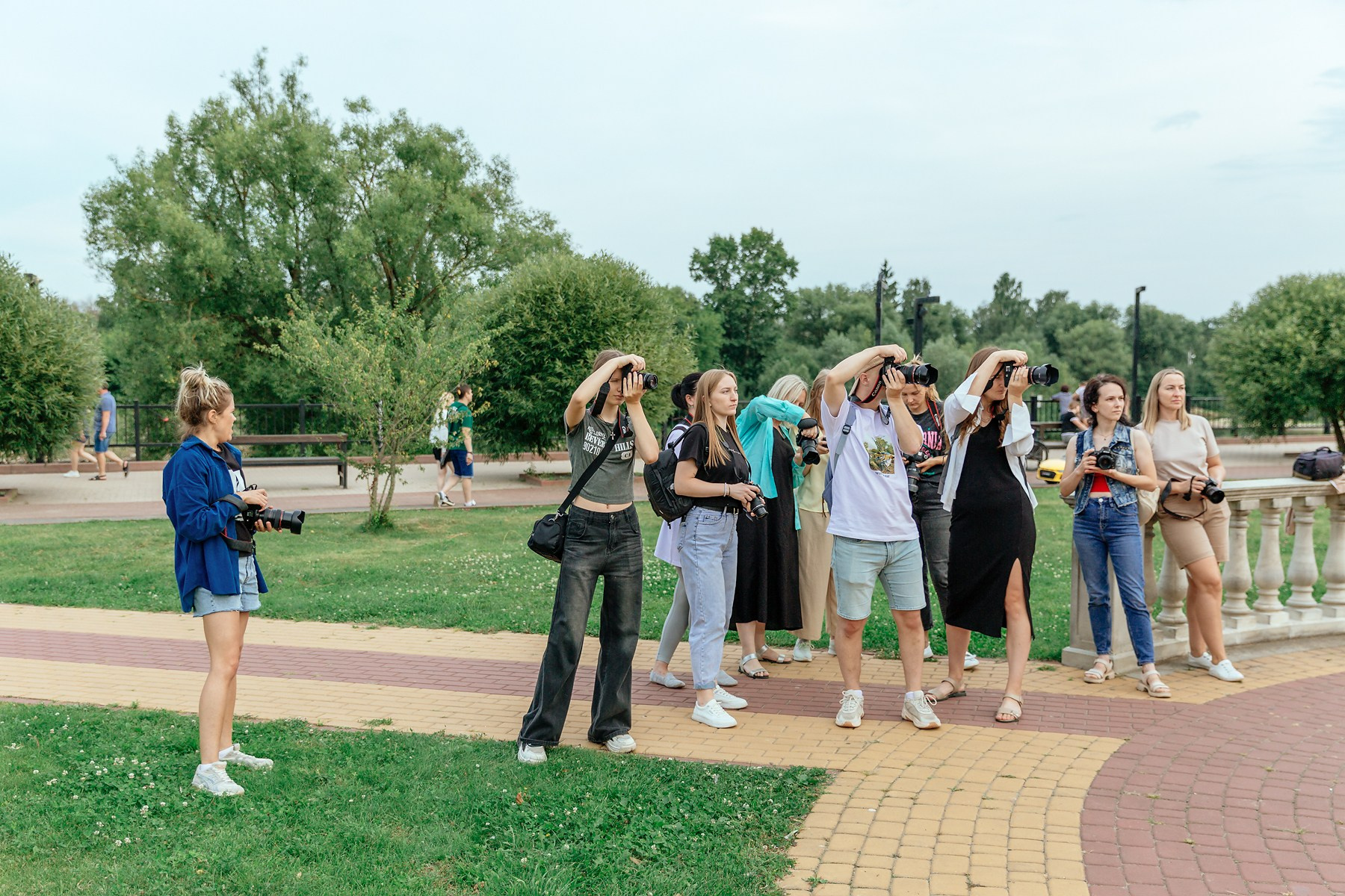 Фотошкола «Перспектива»: курсы и уроки фотографии, мастер-классы. Фотоцентр Перспектива: выпускные альбомы, фотошкола, курсы фотографии