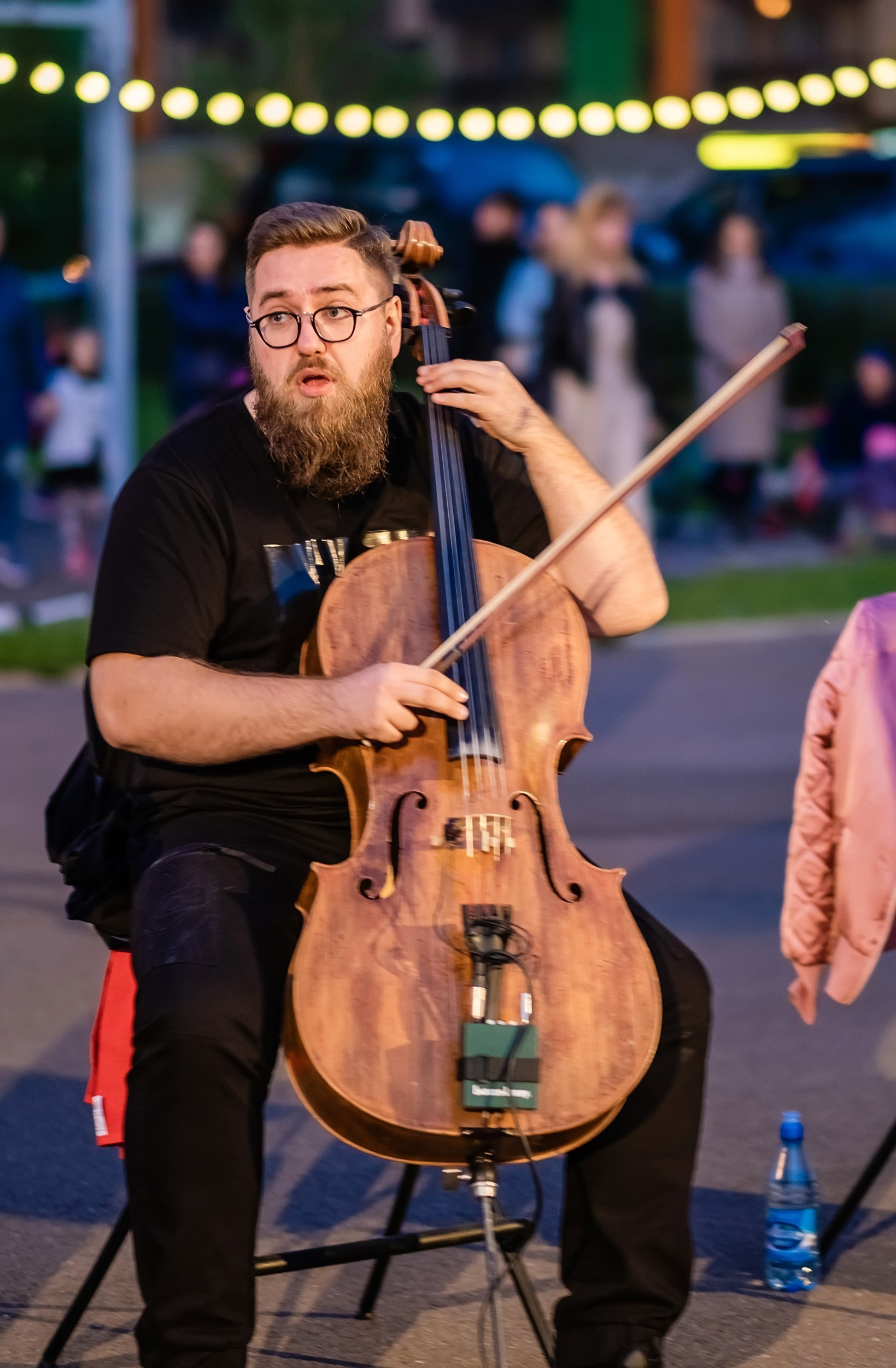 Репортажная фото видеосъёмка репортажей фотограф в Красноярске цена стоимость заказать забронировать услуги фоторепортаж видеосъёмка дрон