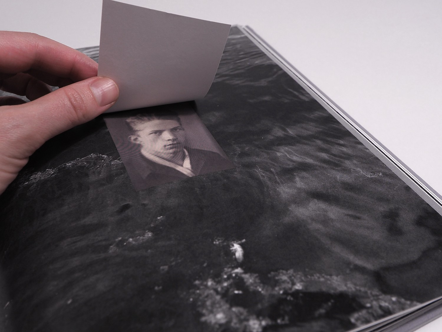 The voice of cold water. Vika Bykovskaya photography