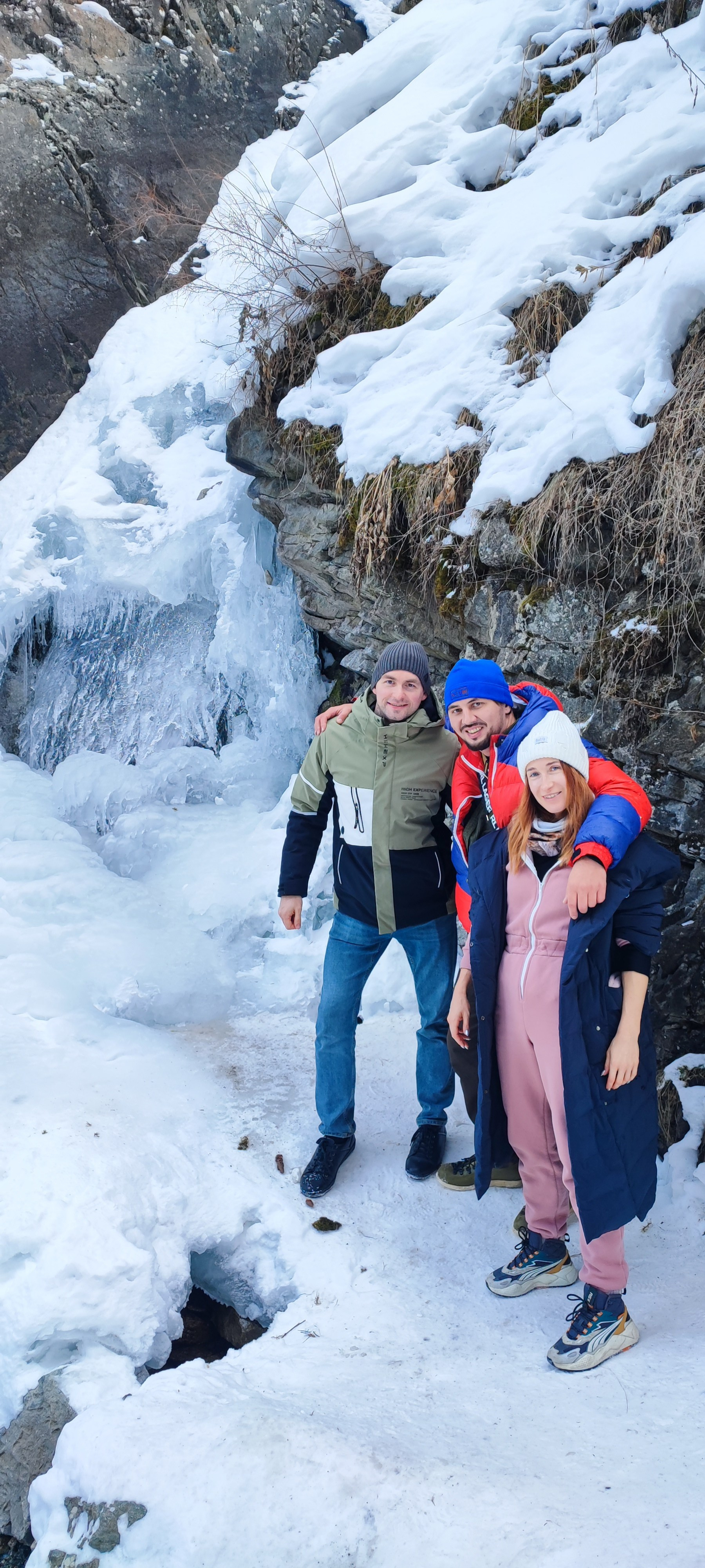 Экскурсия и тур на Большое Алматинское Озеро (БАО) и водопад Аюсай из Алматы