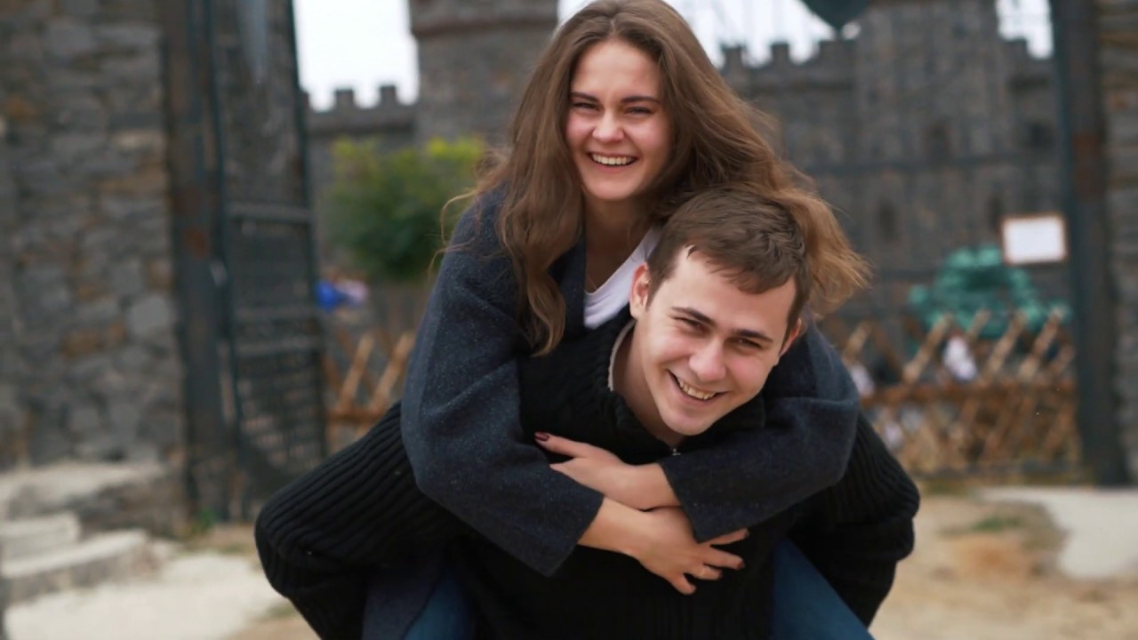 Предсвадебная прогулка Александра и Анастасии. Свадебный и семейный фотограф Владимир Карамышев