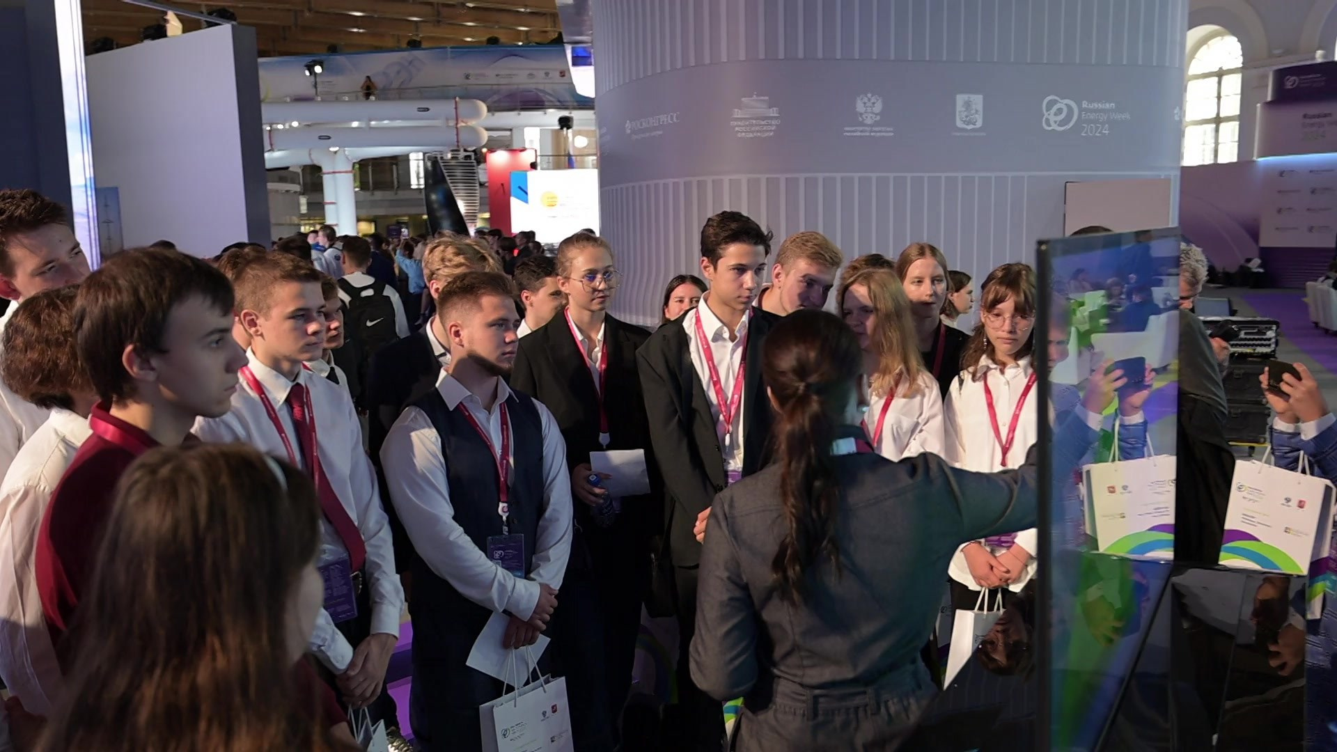 Министерство энегретики. Никита Хохловский фото и видео продакшн