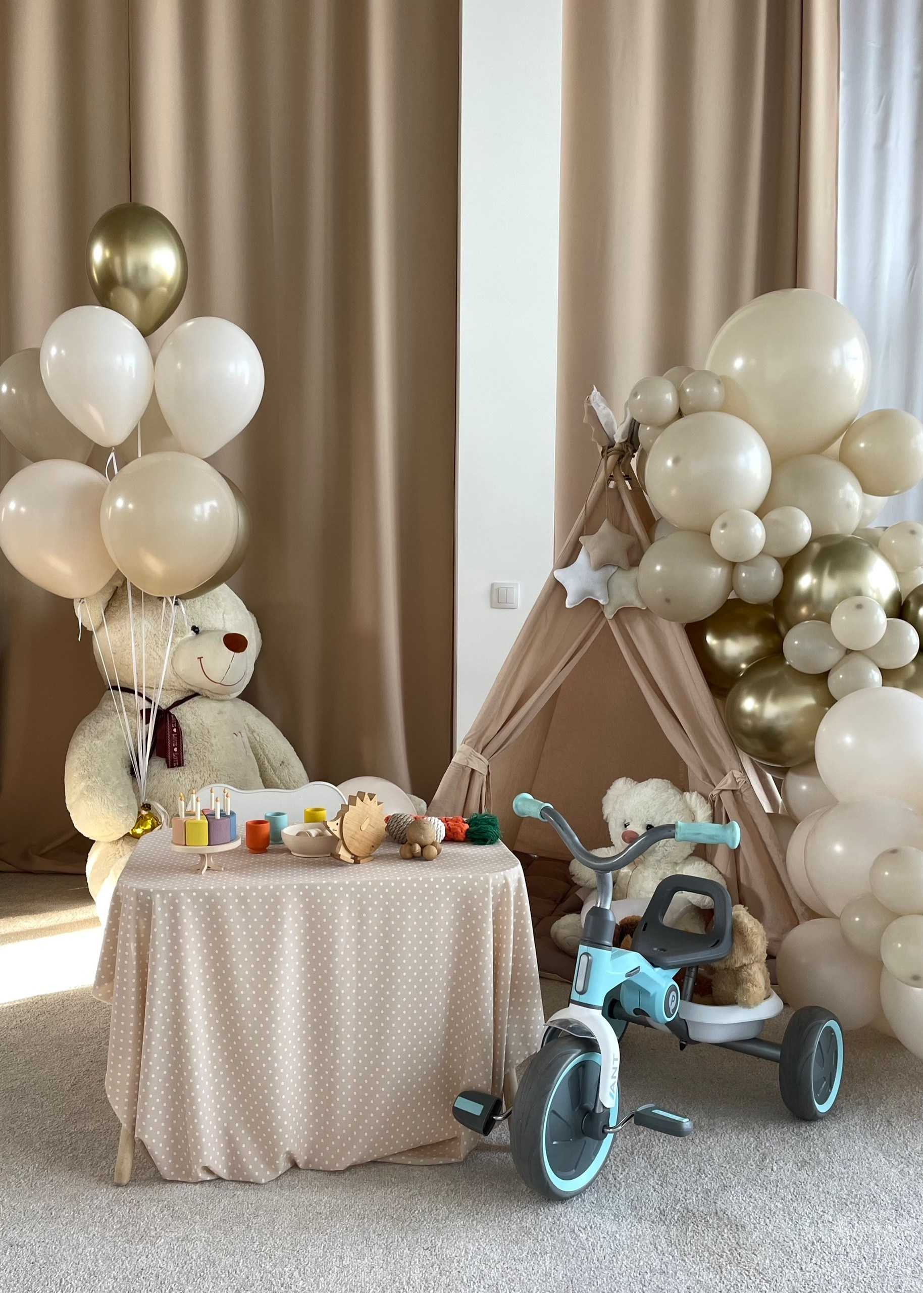 Фотостудии Севастополя. Лучшие фотостудии Севастополя. Фото интерьера фотостудий. Актуальные фото фотостудий Севастополя. Профессиональная фотосъемка в Крыму. Натуральные эмоции и живые кадры. Забронируйте дату прямо сейчас!