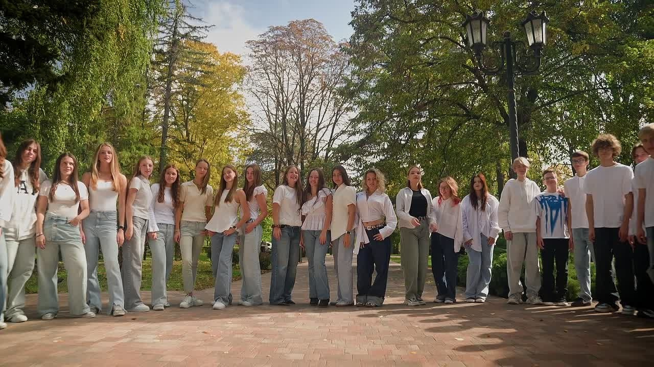 Выпускные фотосессии для 9 и 11 классов. Выпускные альбомы в Ставрополе