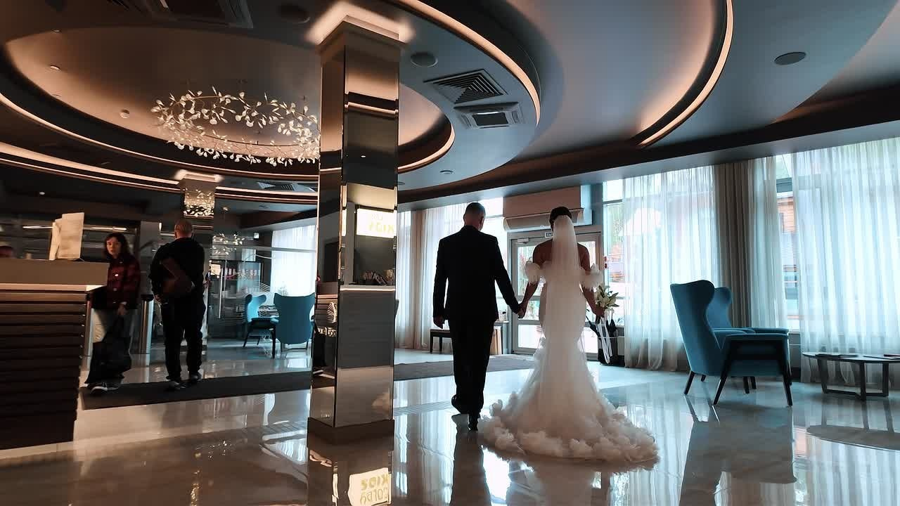 Свадебный фотограф Александр Невский в Санкт-Петербурге