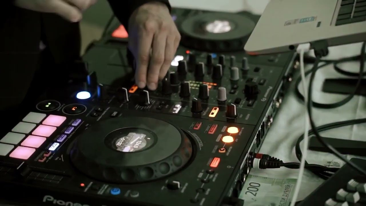 Ведущий мероприятий и праздников - Азат Гайсин