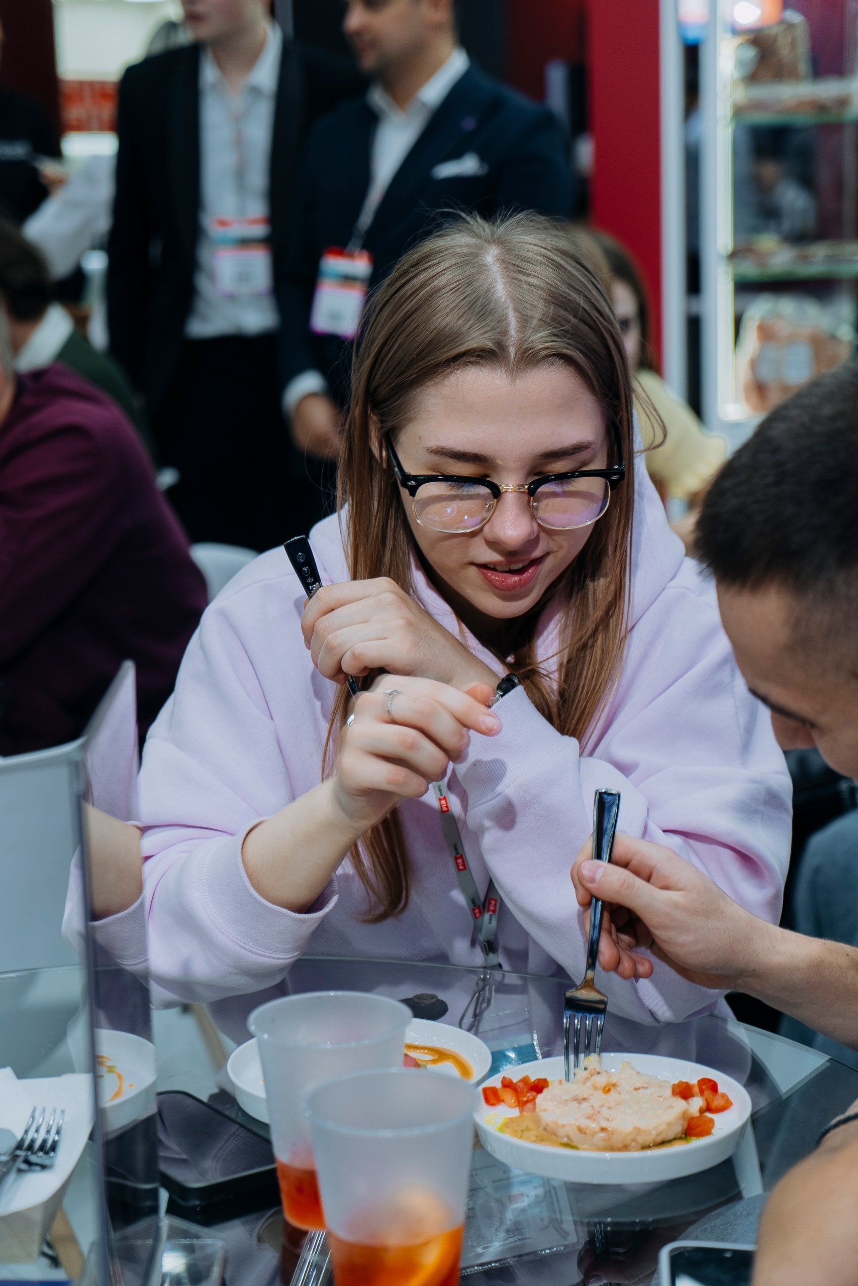 «Сладкая жизнь» на Продэкспо 2025: взгляд фотографа. Профессиональный репортажный фотограф в Москве Владимир Глаголев