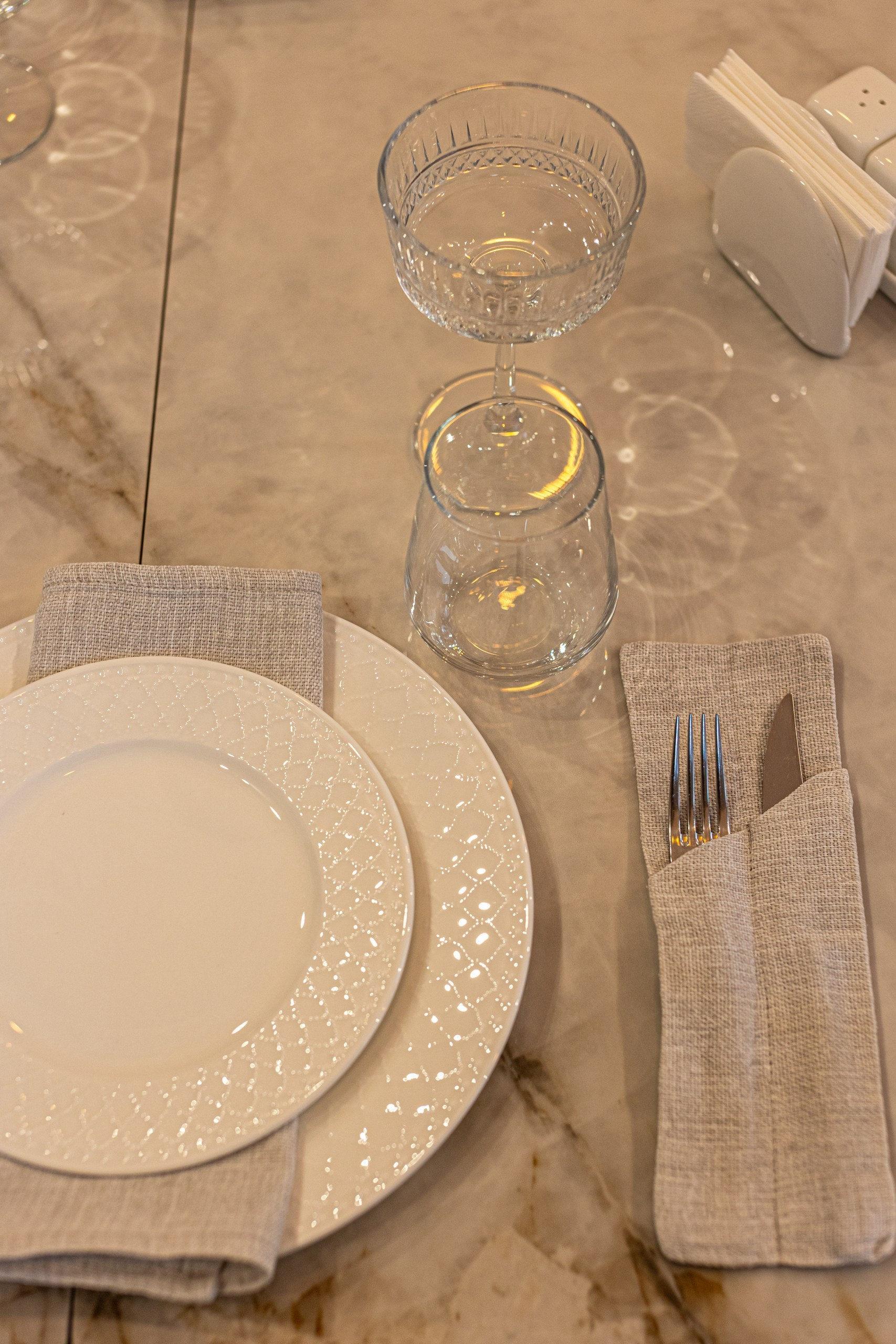 Банкетный зал ресторана «Дача». Фотограф в Оренбурге. Профессиональный фотограф