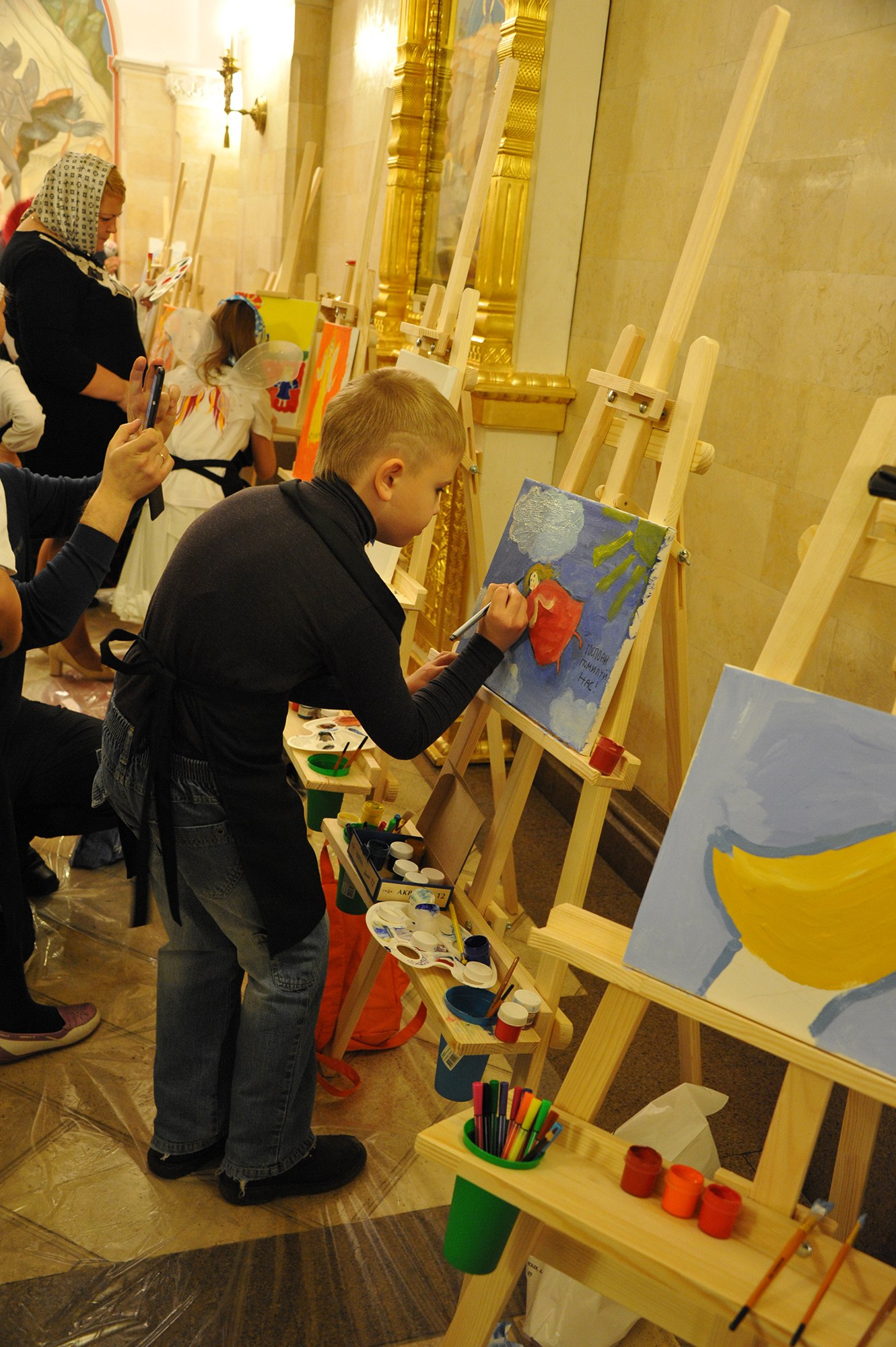 2014 г. Храм Христа Спасителя (г. Москва). Ефремова Ольга. Художник