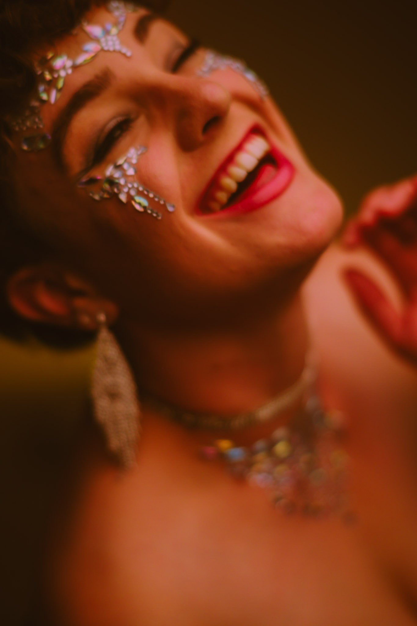 Works. Фотограф с цветным светом и оператор в Москве | Лиля Кичигина